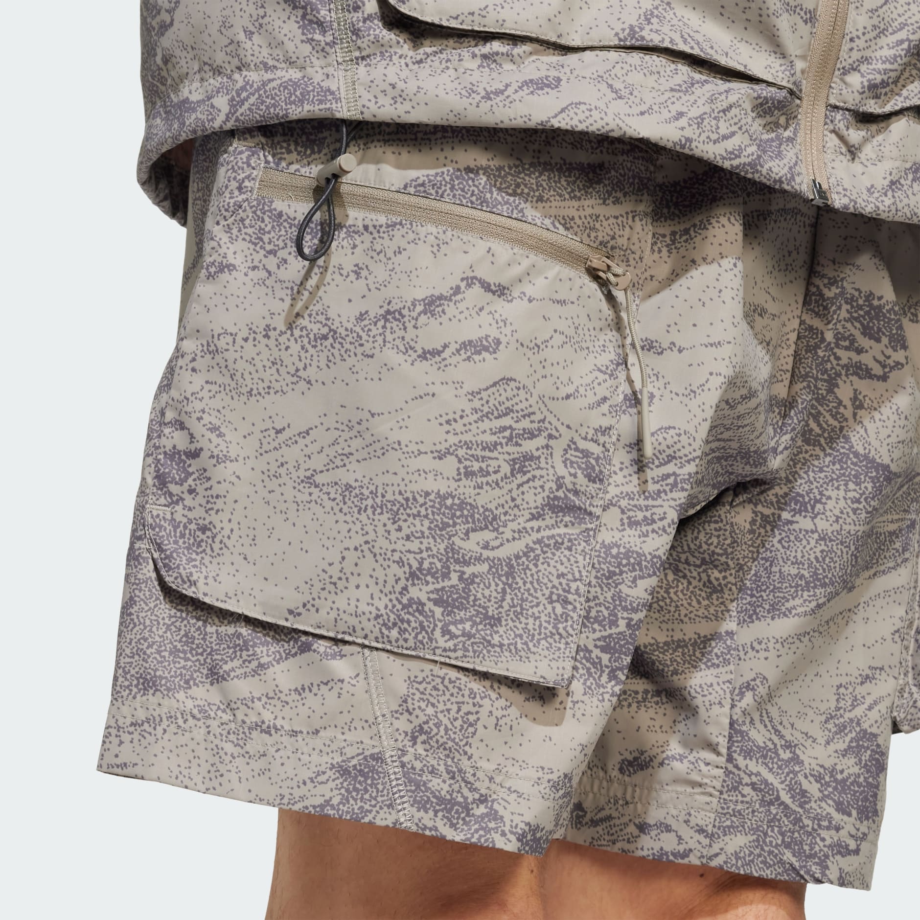 City Escape Woven Allover Print Shorts