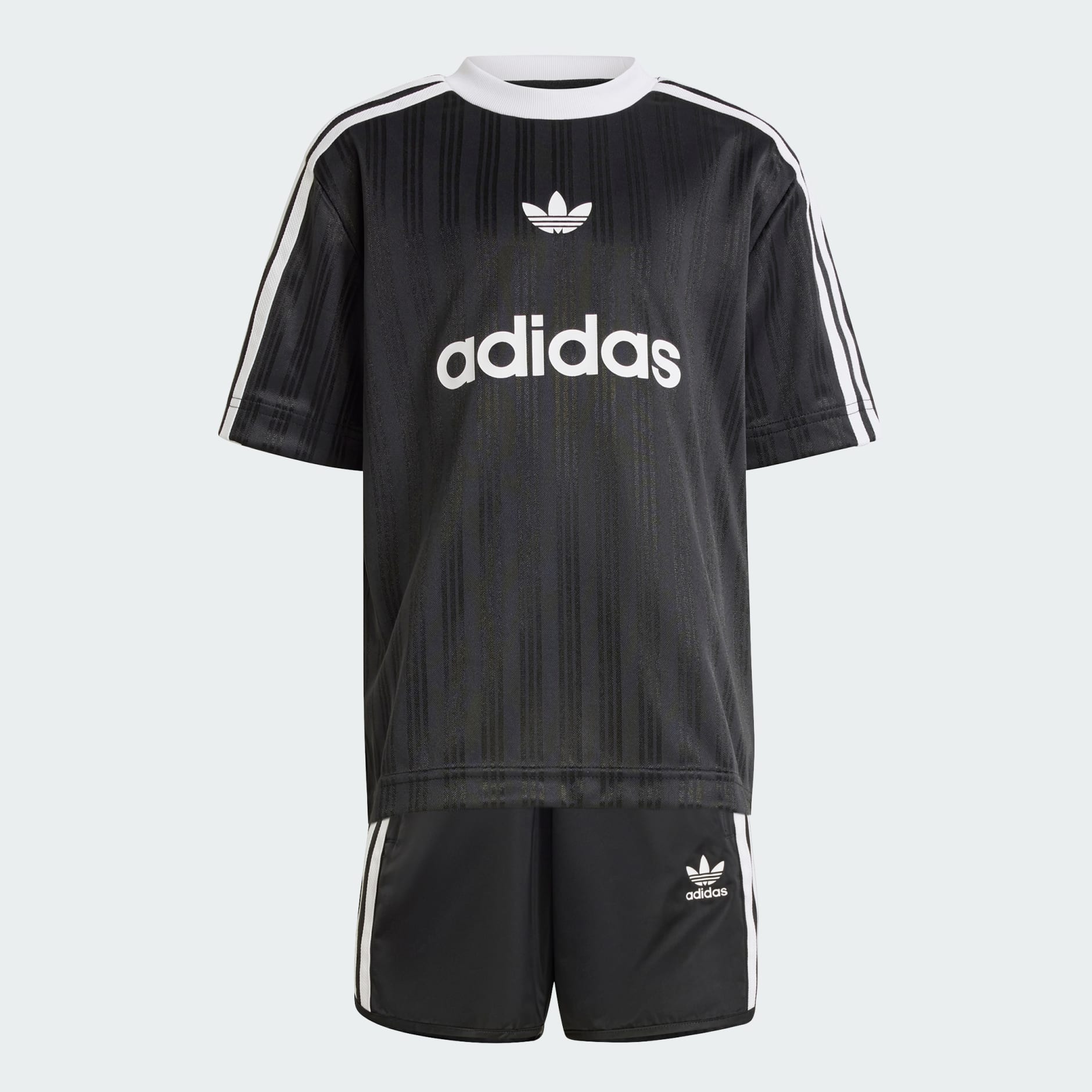 兒童足球褲及 T 恤套裝