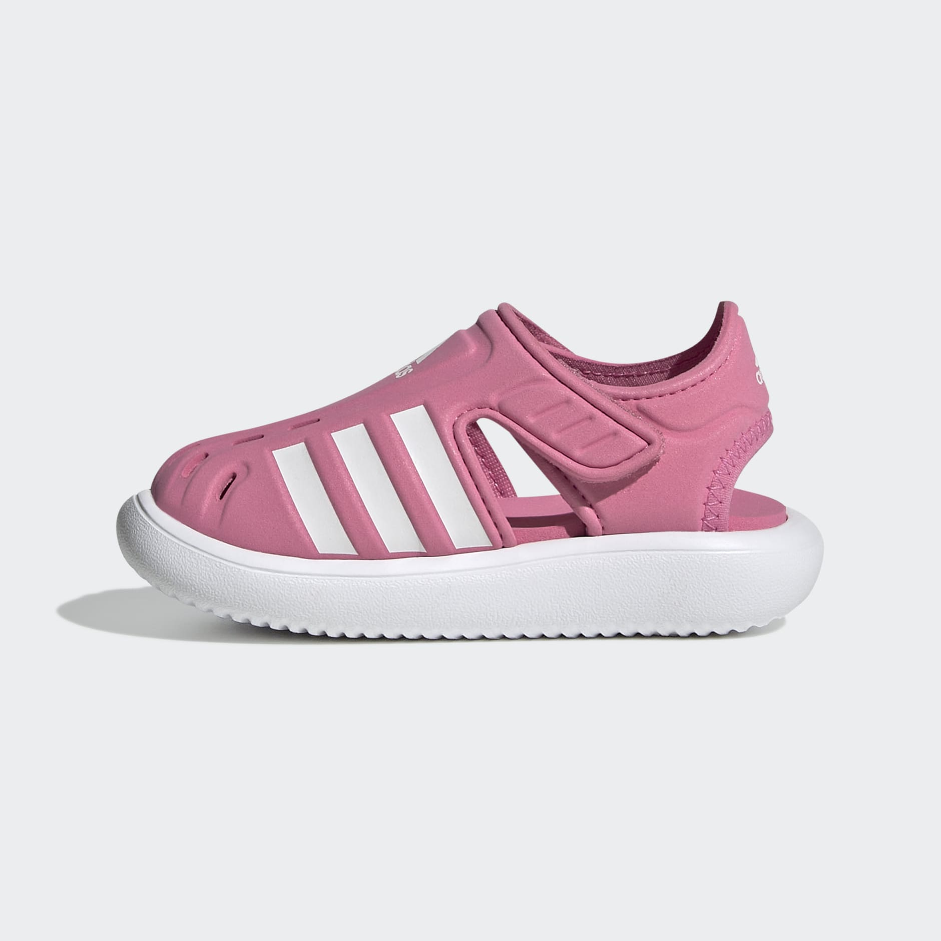Closed-Toe Summer Water Sandals