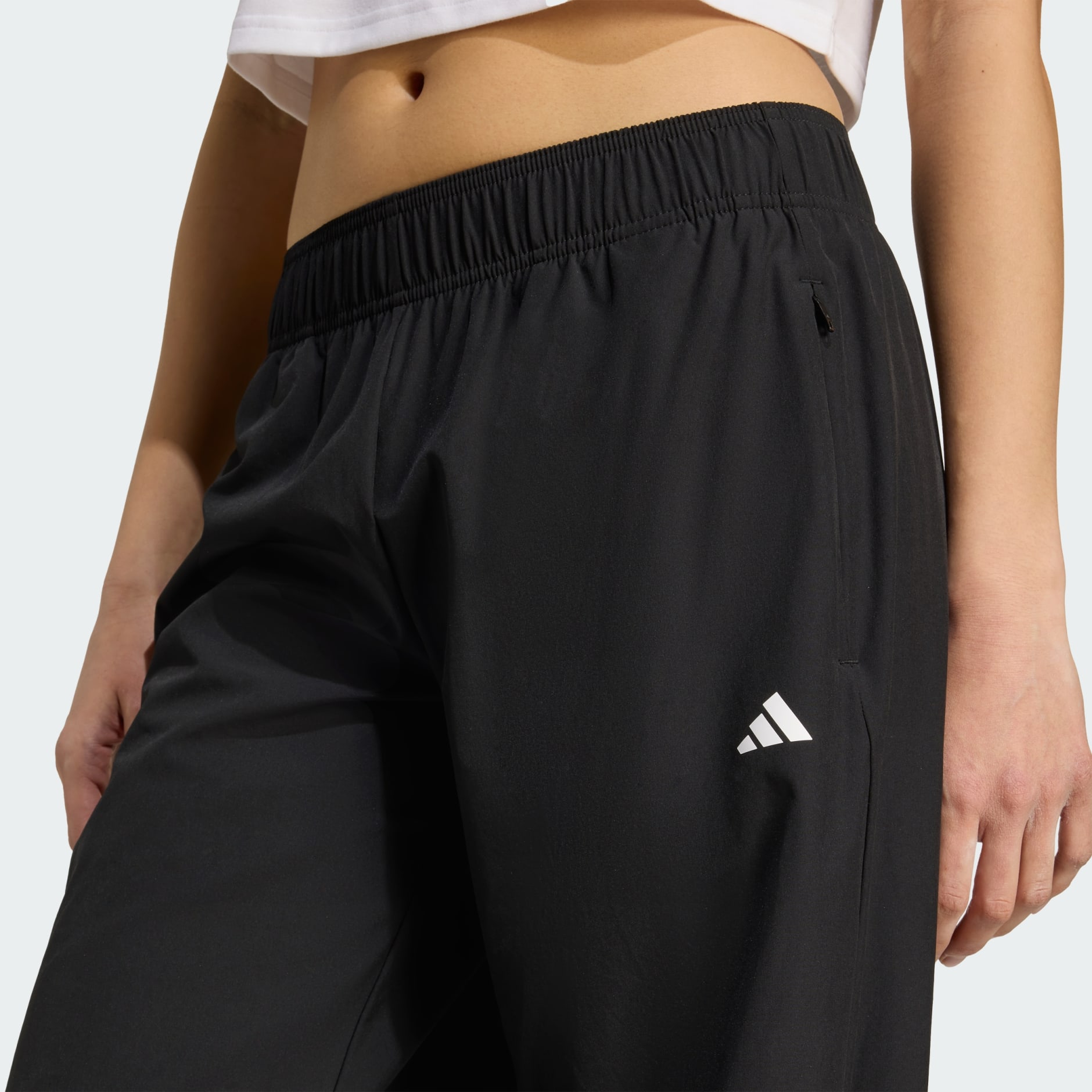 Workout Essentials Woven Training Pants