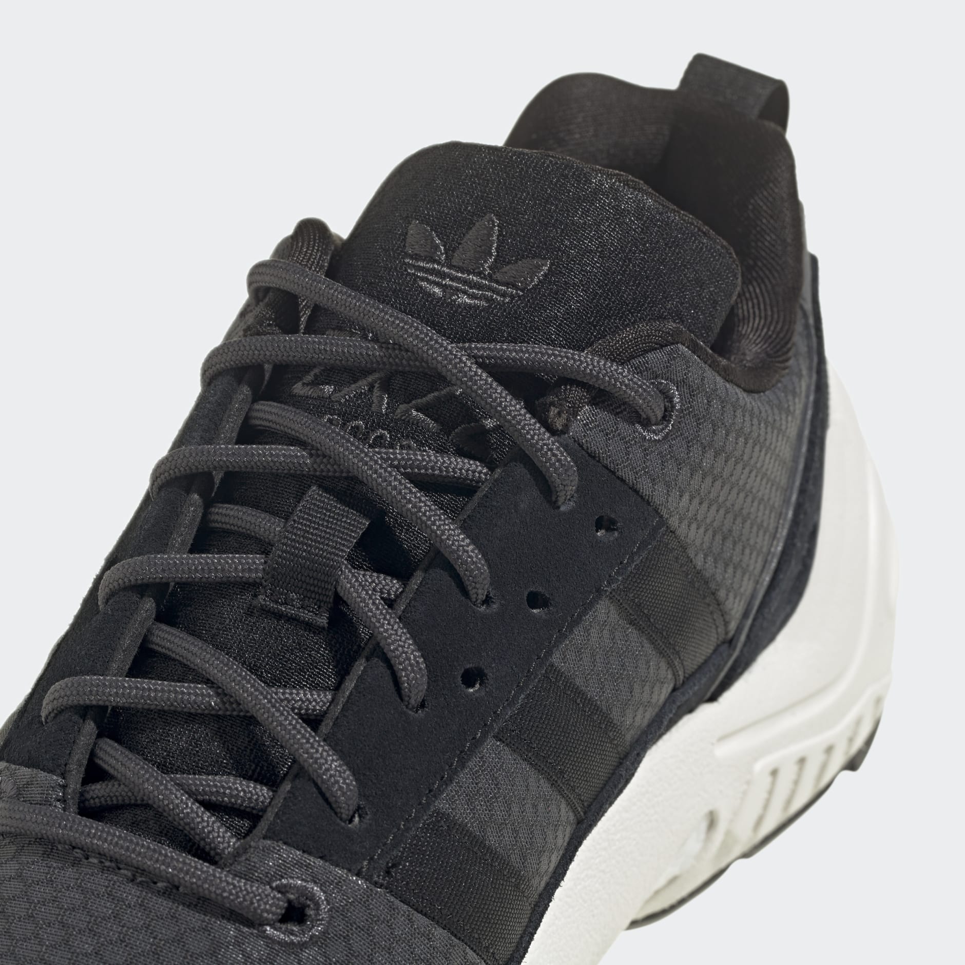 ZX 22 BOOST W
