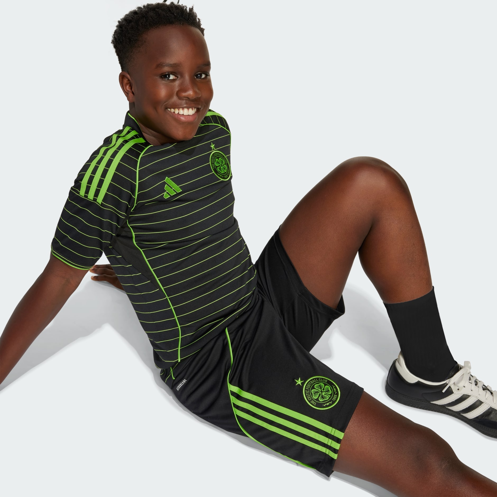 Pantaloni scurți Celtic FC 25/26 pentru meciuri &icirc;n deplasare