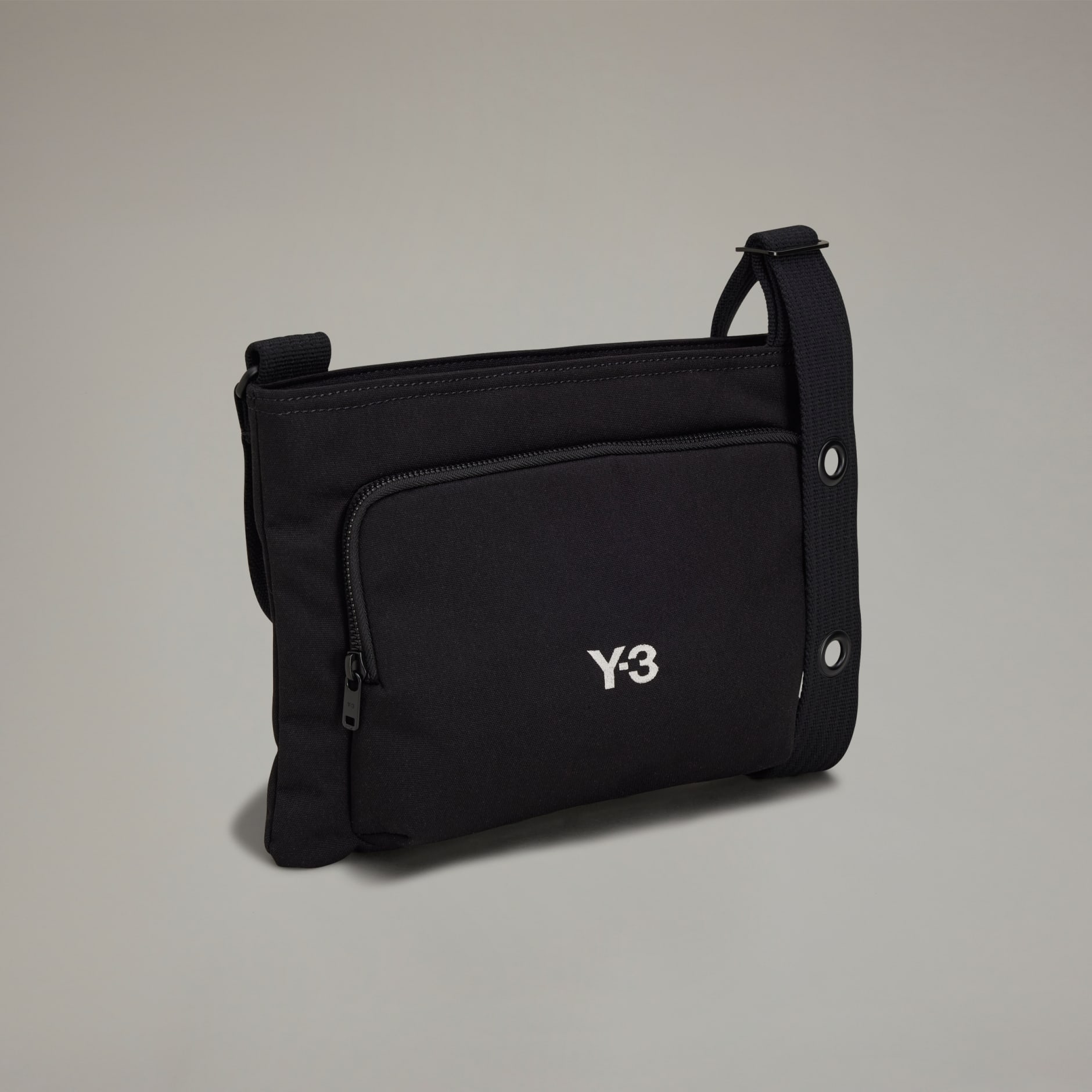 Adidas Y-3 Black hotsell Messenger Bag Like New