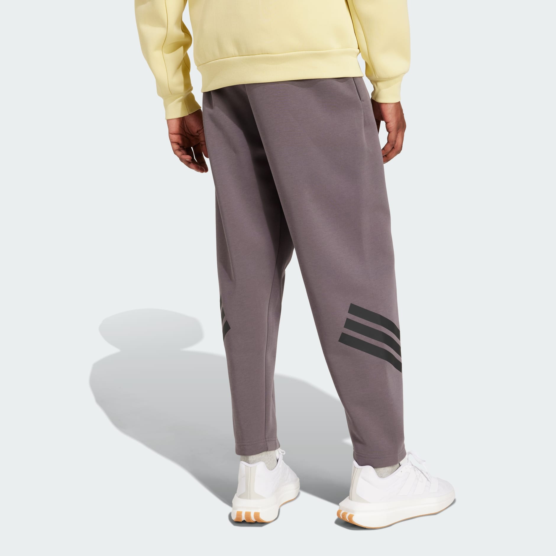 Future Icons 3-Stripes Pocket Pants