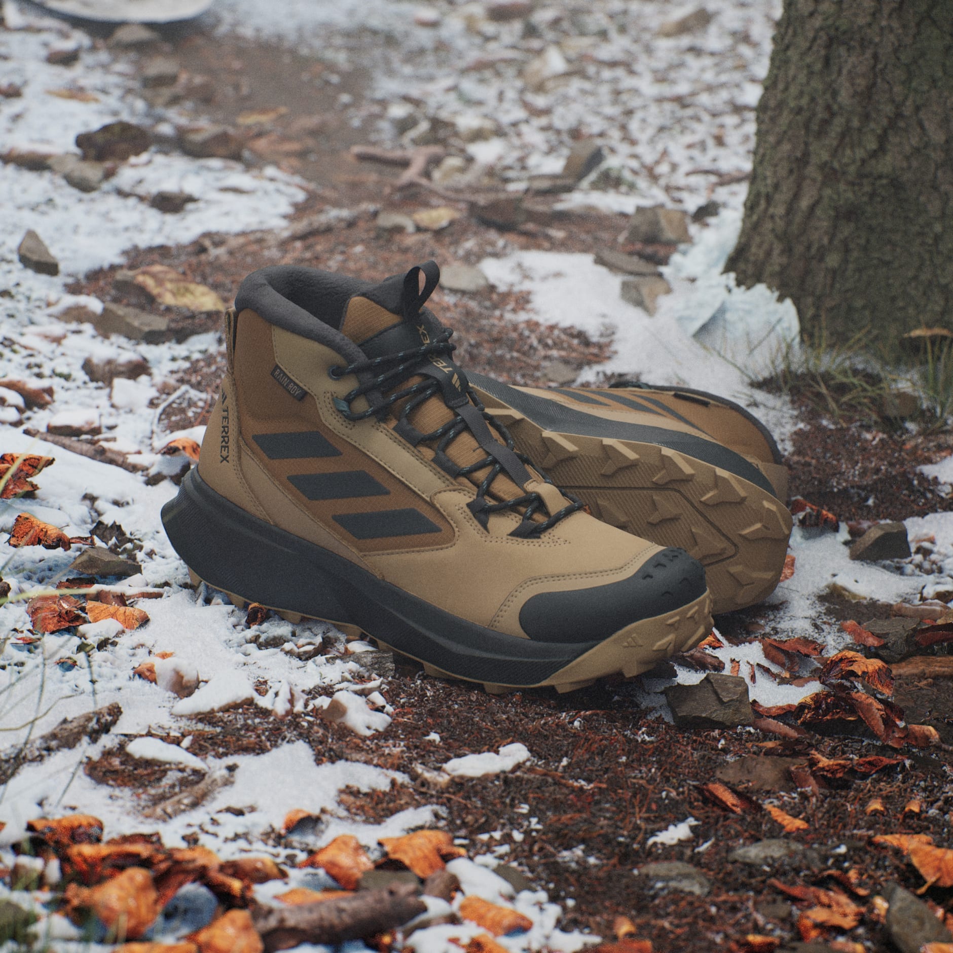 Ghete de iarnă din piele cu car&acirc;mb mediu Terrex Rain.Rdy Cold.Rdy