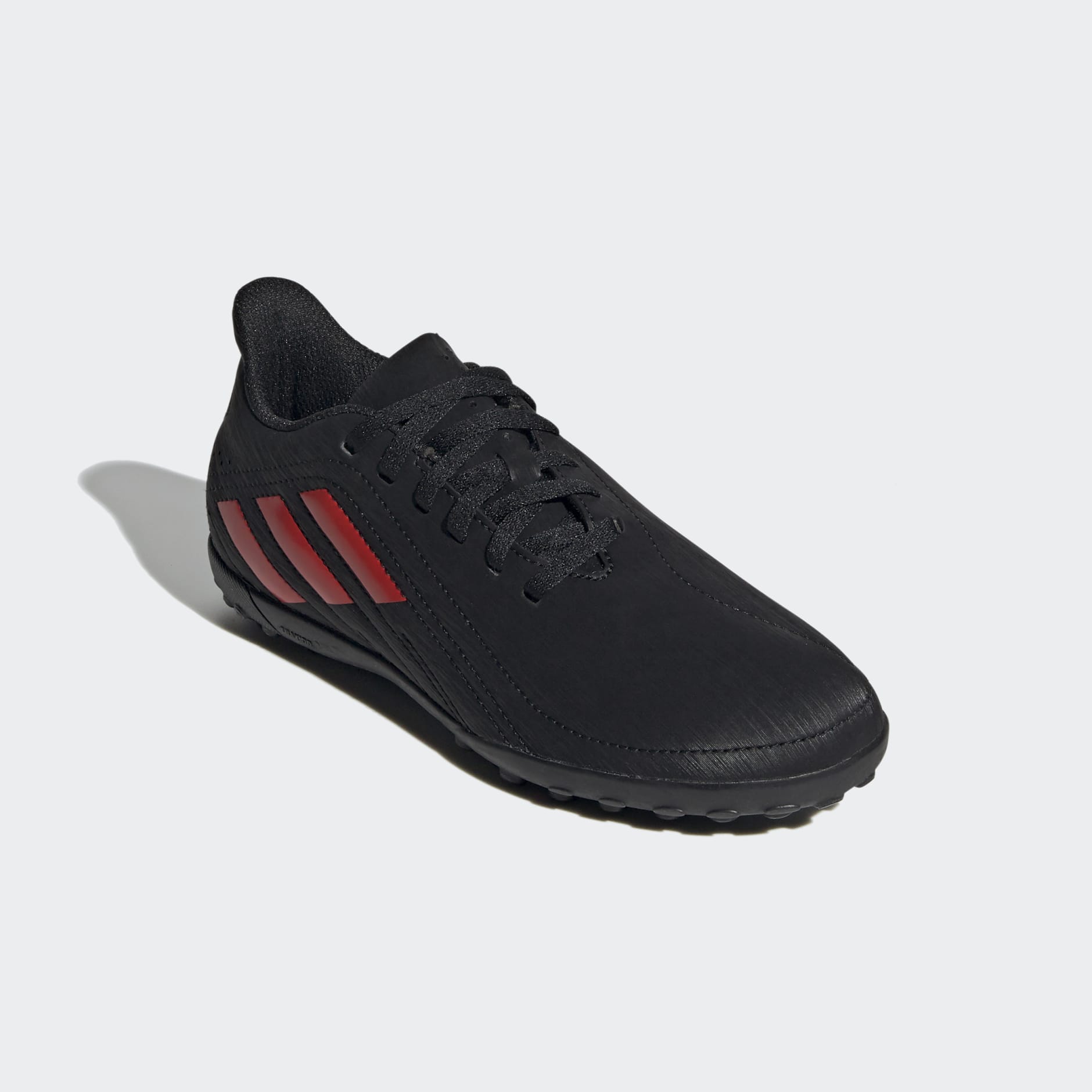 Deportivo Turf Boots