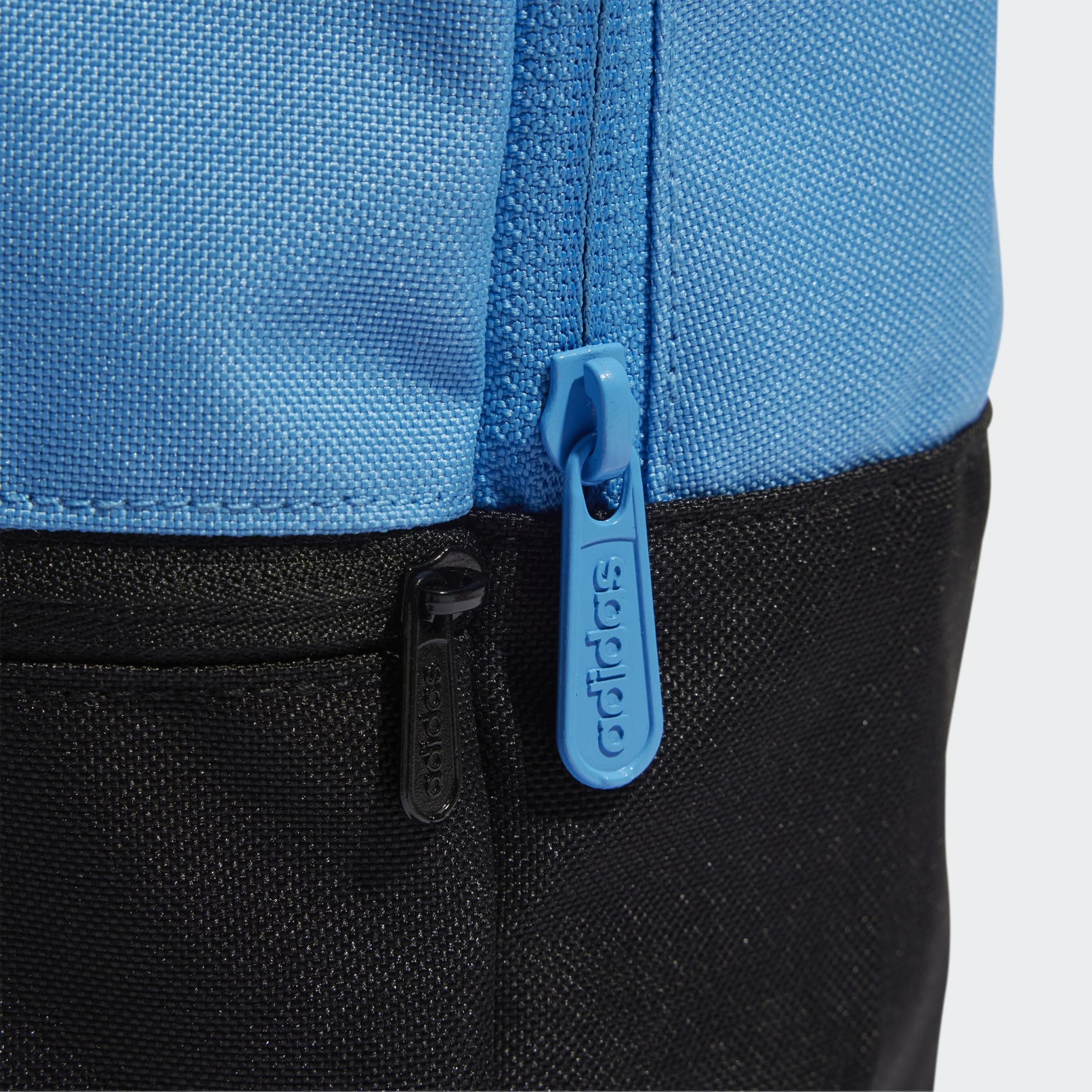 CLASSIC BACKPACK