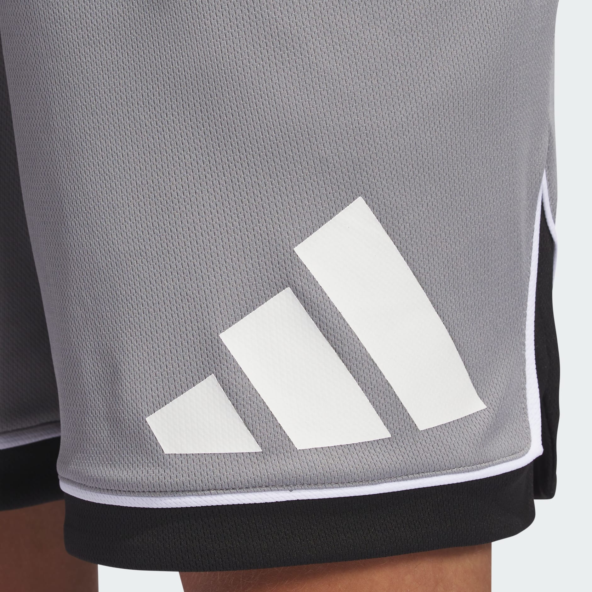 ★人気★ adidas BASKETBALL Shorts ショートパンツ adidas Basketball Badge of Sport Shorts - Grey | adidas Hong