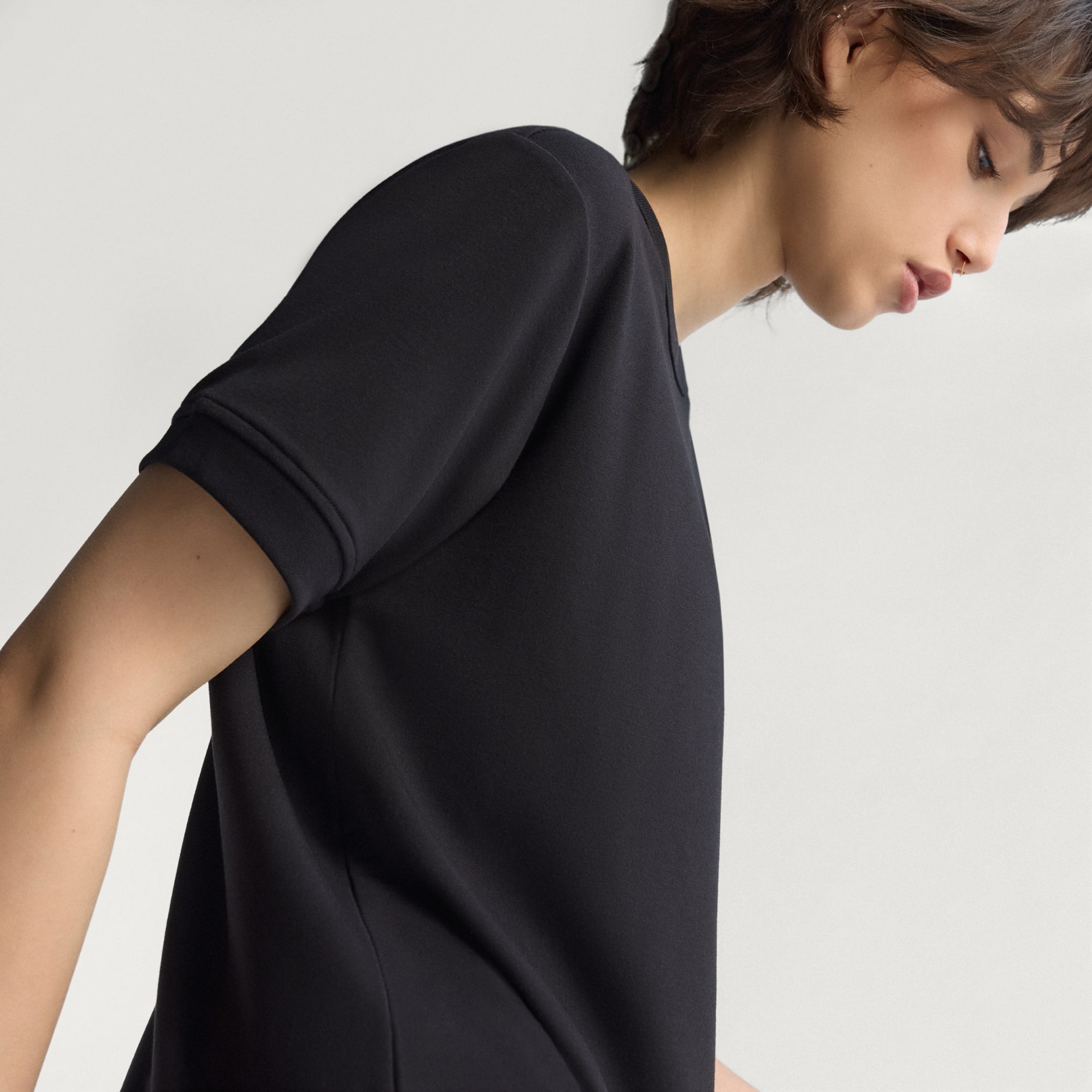 تي شيرت Premium Essentials