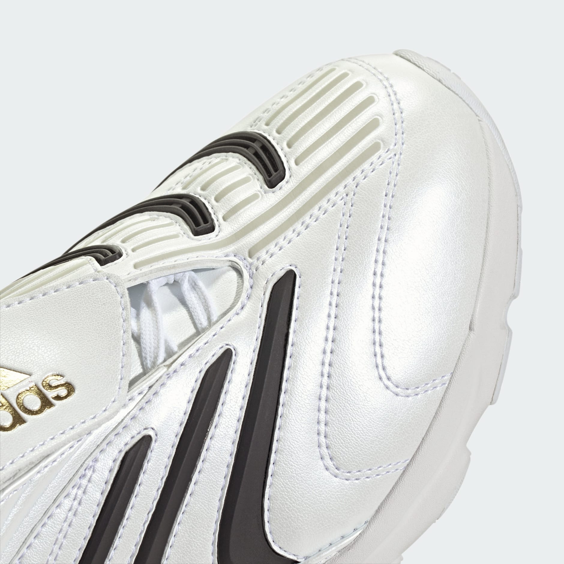 Shoes - Predator Megaride Shoes - White | adidas Oman