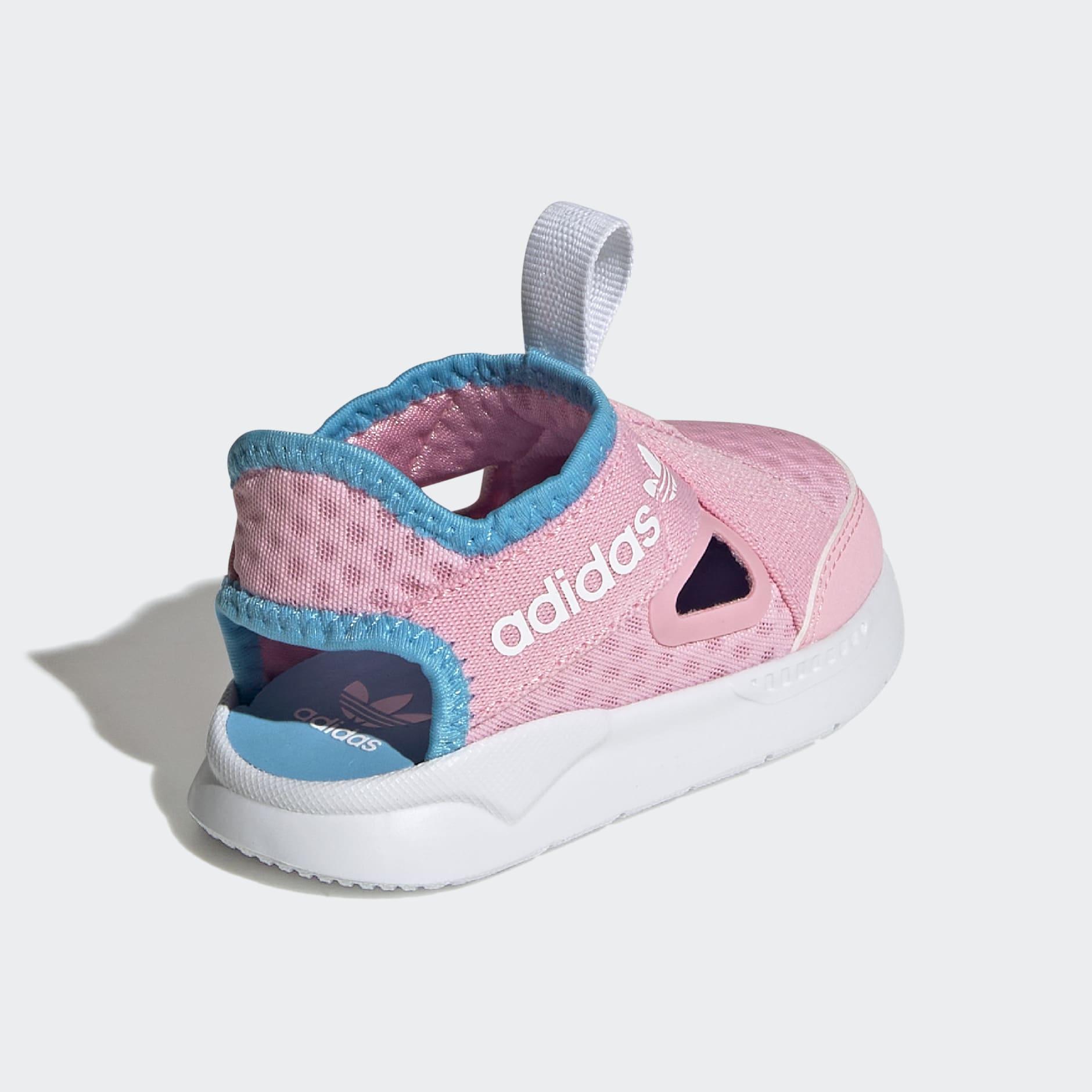360 Sandals