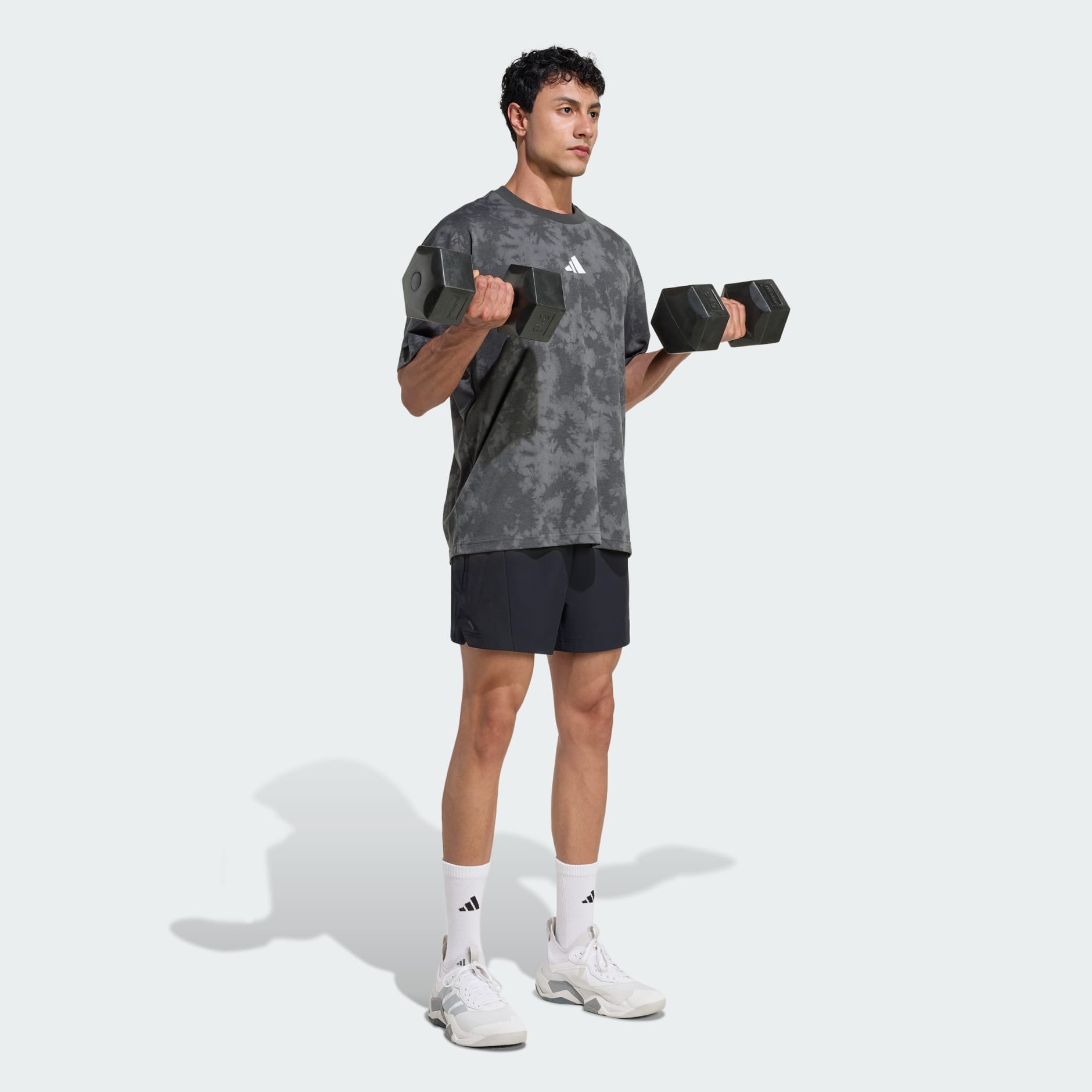 FUN TRAINING Graphic T-Shirt