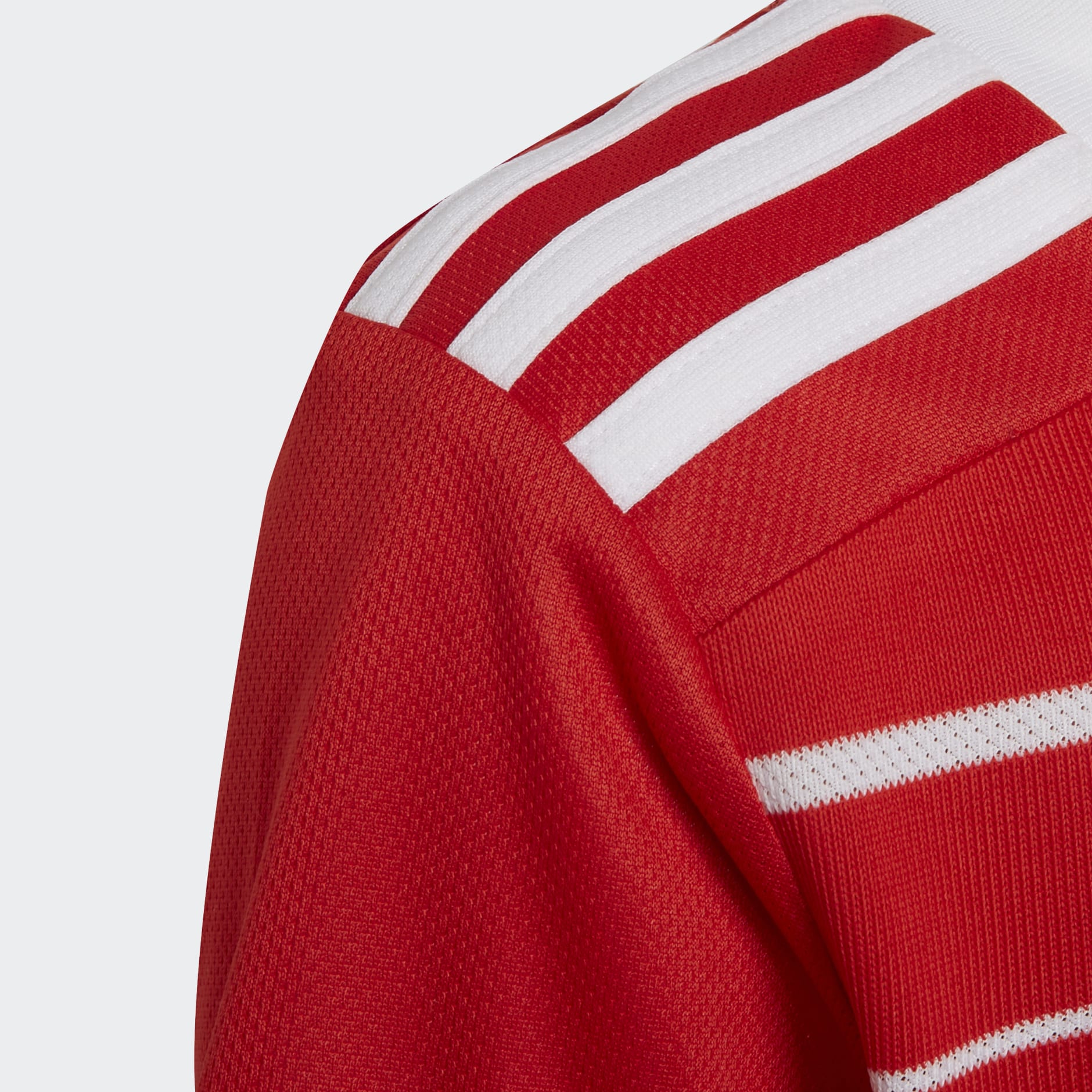 FC Bayern 22/23 Home Mini Kit