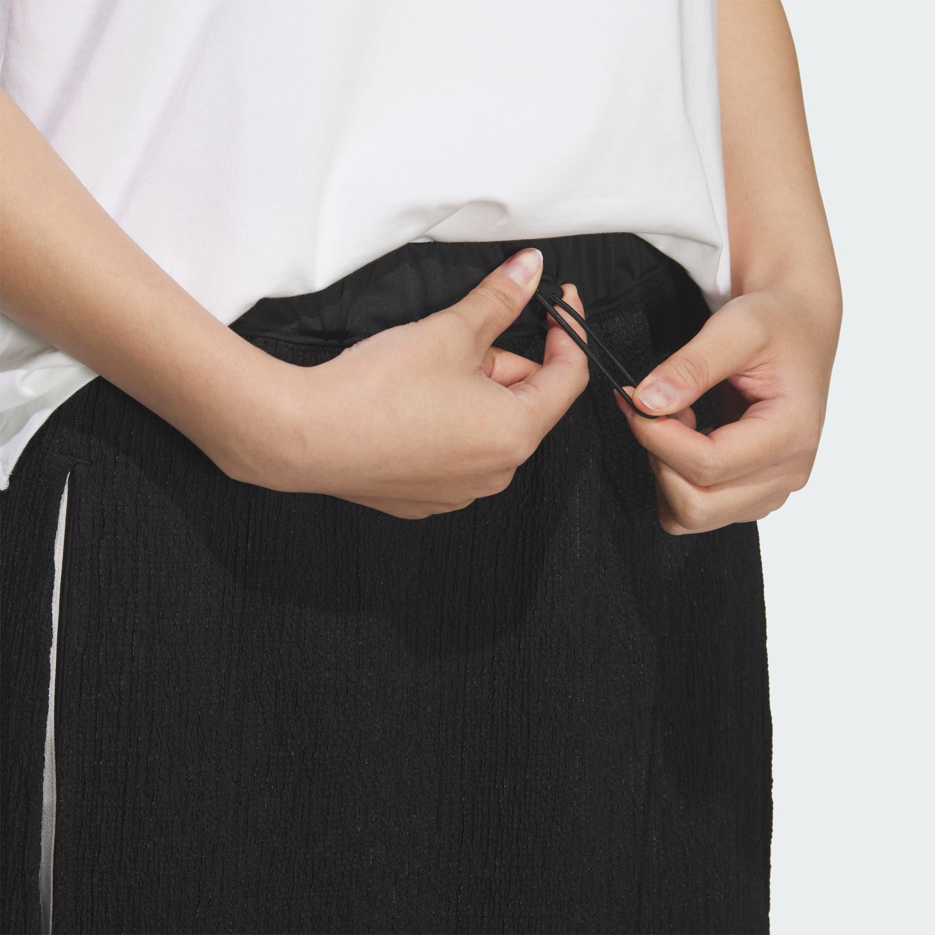 SOFTLUX SHEER REGULAR FIT SKIRT