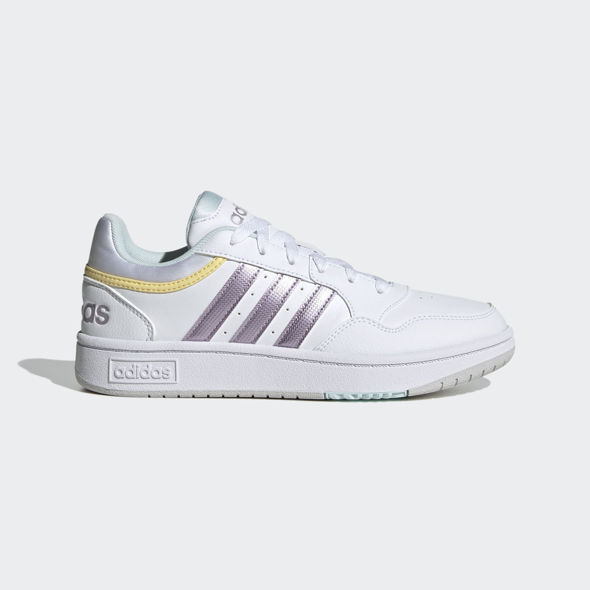 Hoops 3 Shoes