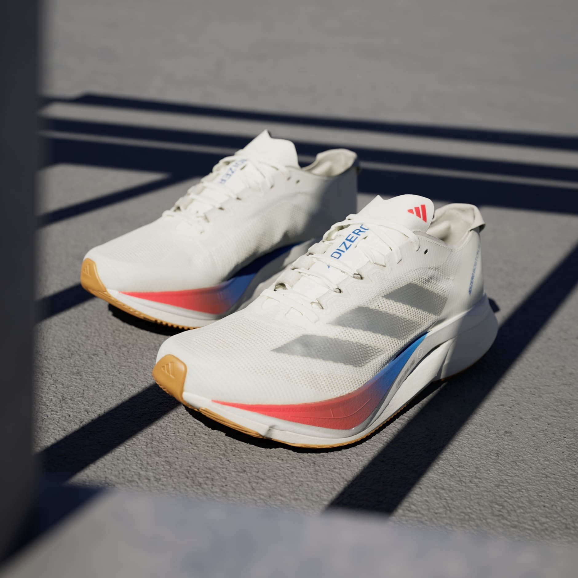 Adizero Boston 12 跑鞋