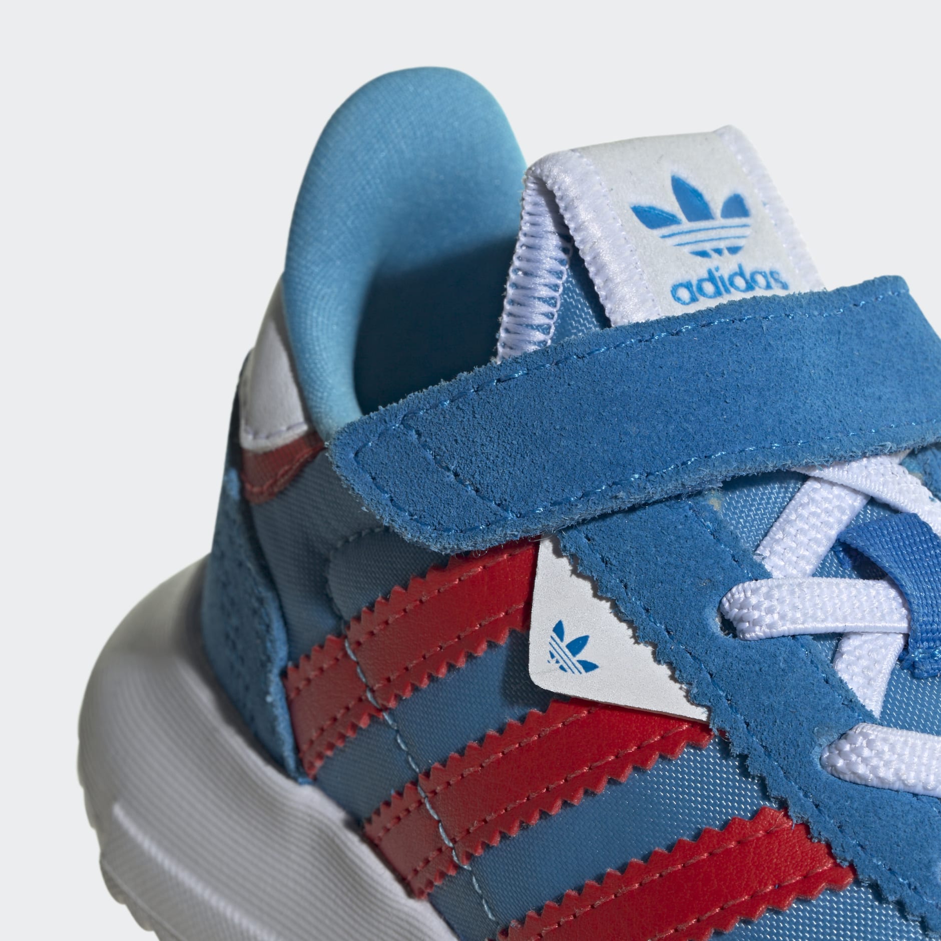 Retropy F2 Shoes