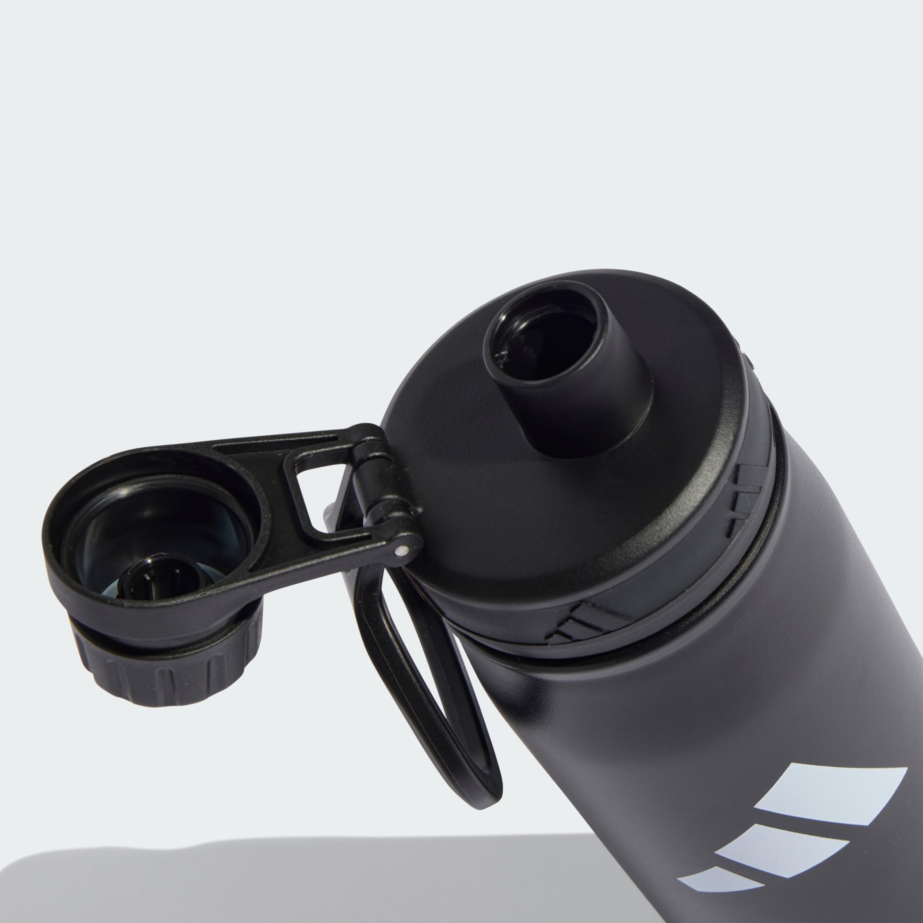 زجاجة معدنية بغطاء لف علوي 0.6 لتر