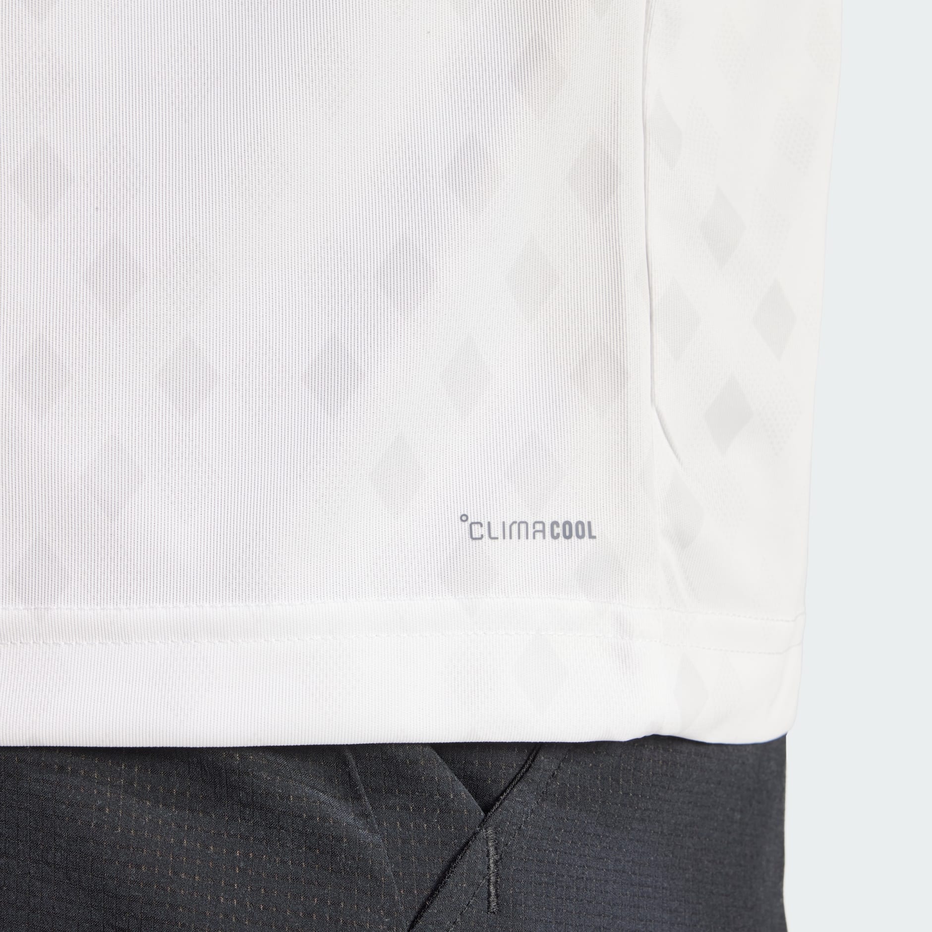 تي شيرت Club Tennis Climacool برسومات جرافيك.