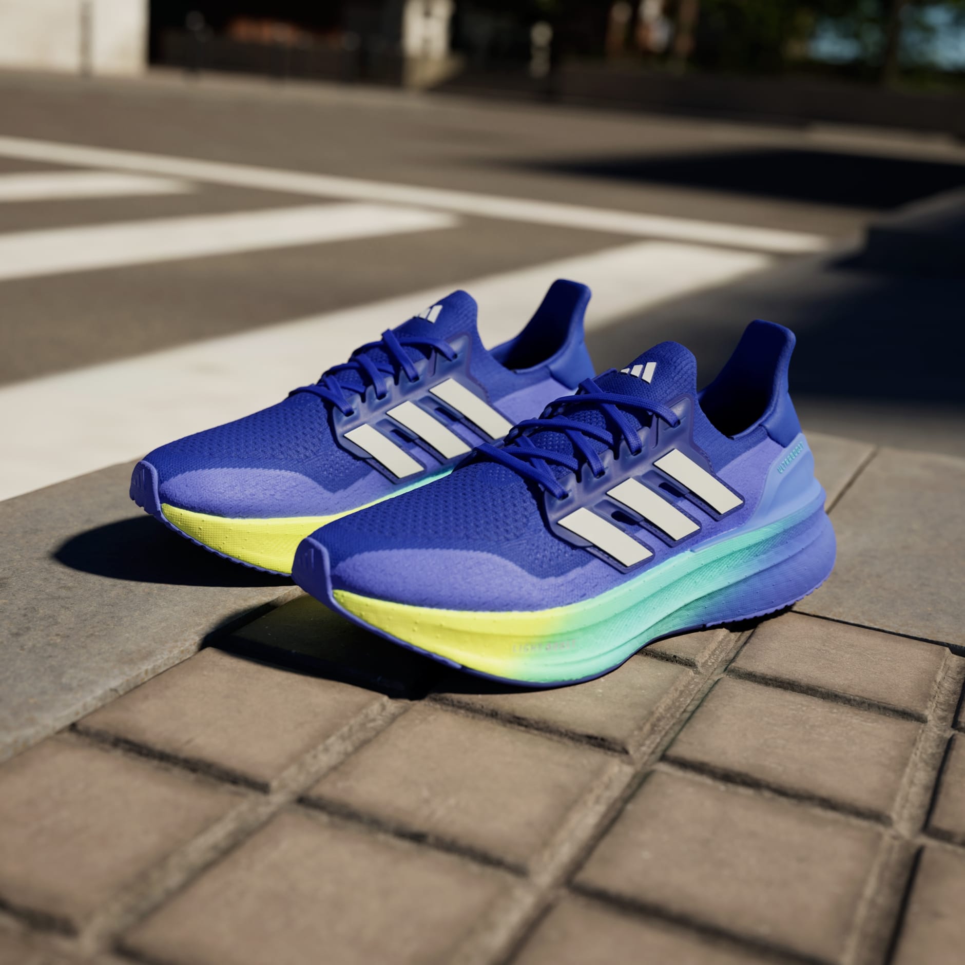 ULTRABOOST 5