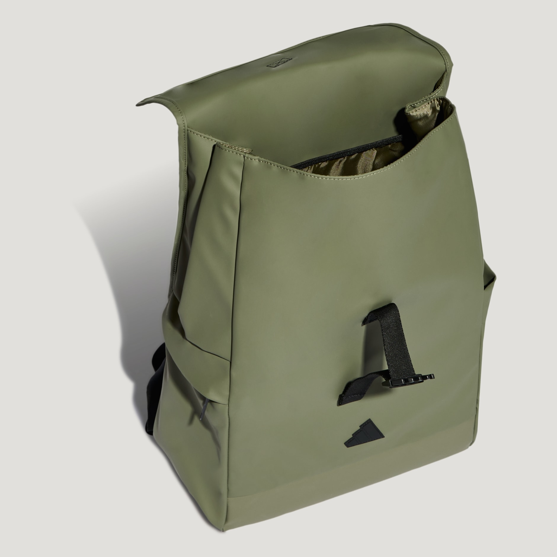 UNISEX URBAN SPORTS SLEEK BACKPACK