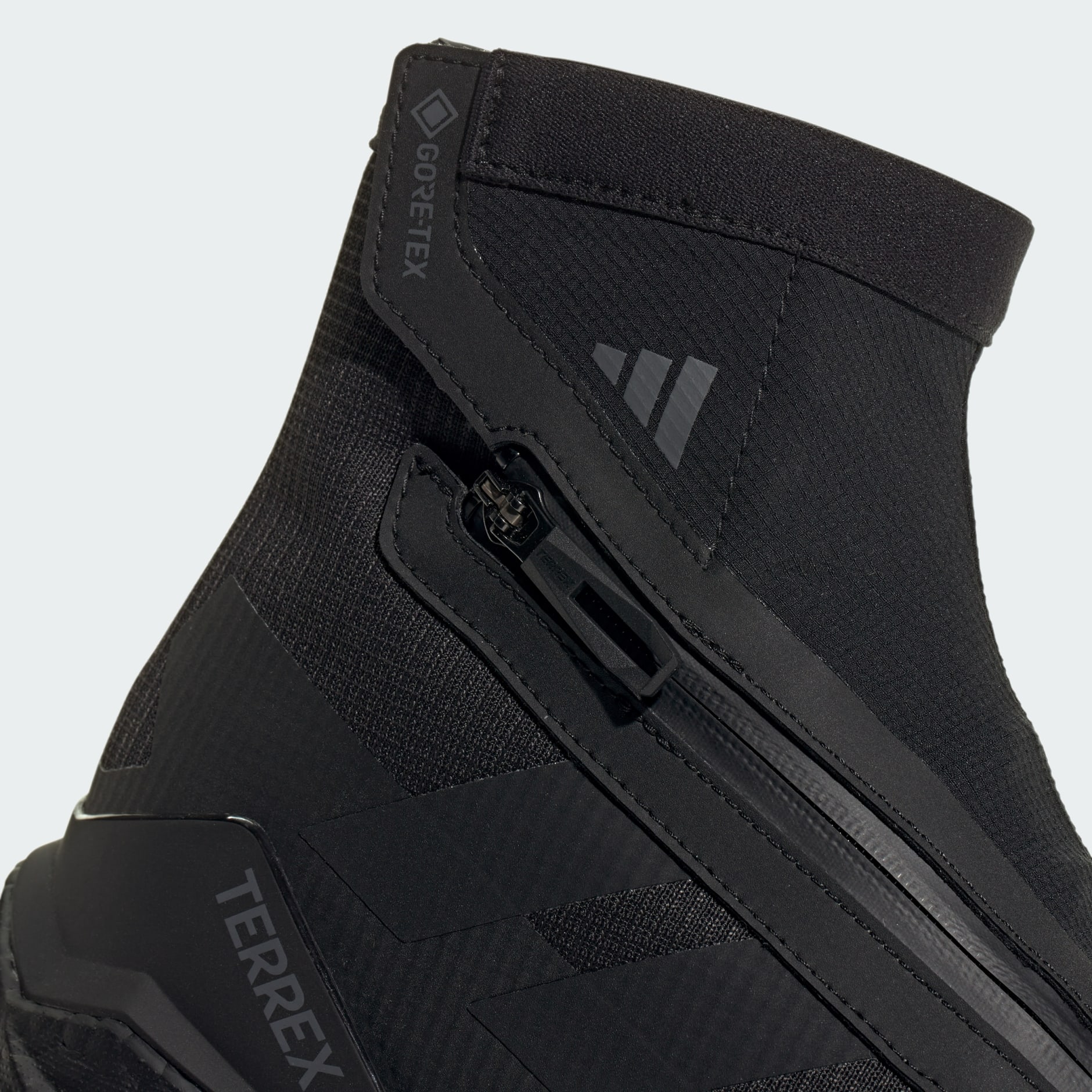 Pantofi de drumeție Terrex Free Hiker 2 GTX Climawarm+