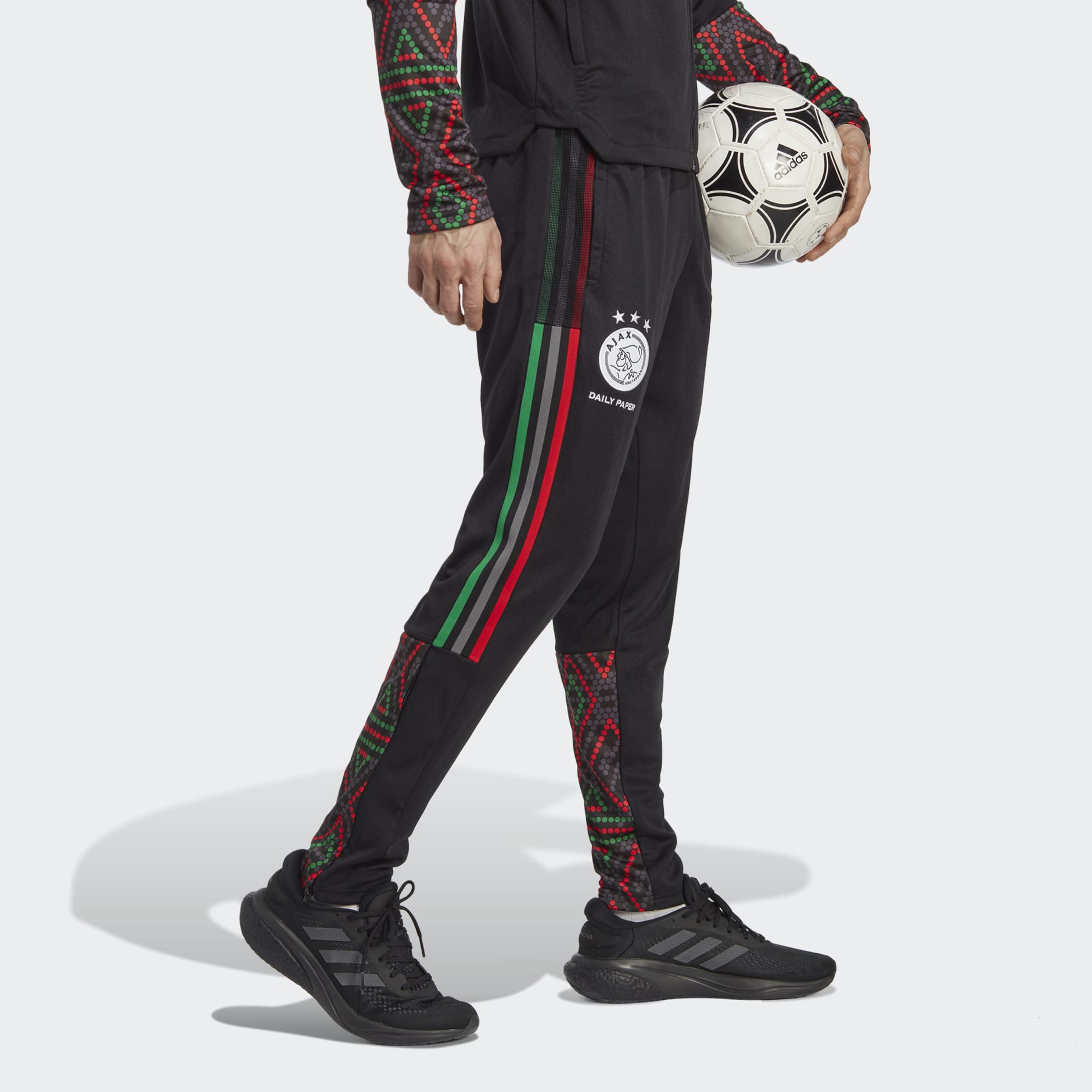 dañar Inclinarse sentido común Men's Clothing - Ajax Amsterdam x Daily Paper Tiro 21 Track Pants - Black |  adidas Saudi Arabia
