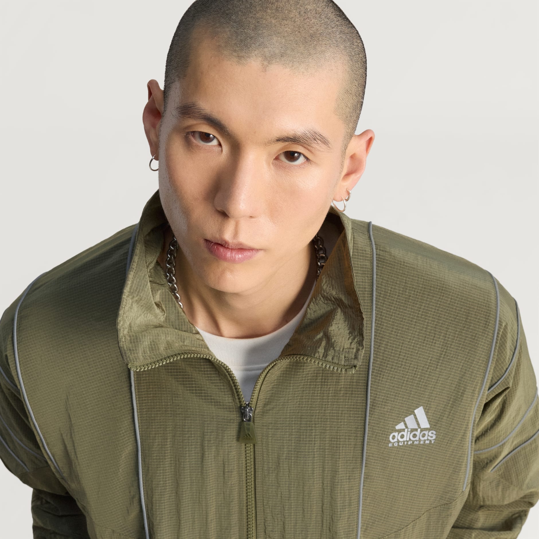 adidas 裝備運動風褸