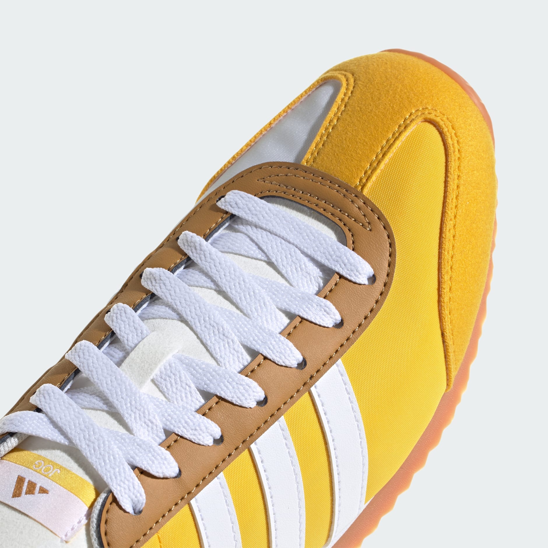 VS Jog 2.0 Shoes - Yellow | adidas Hong Kong