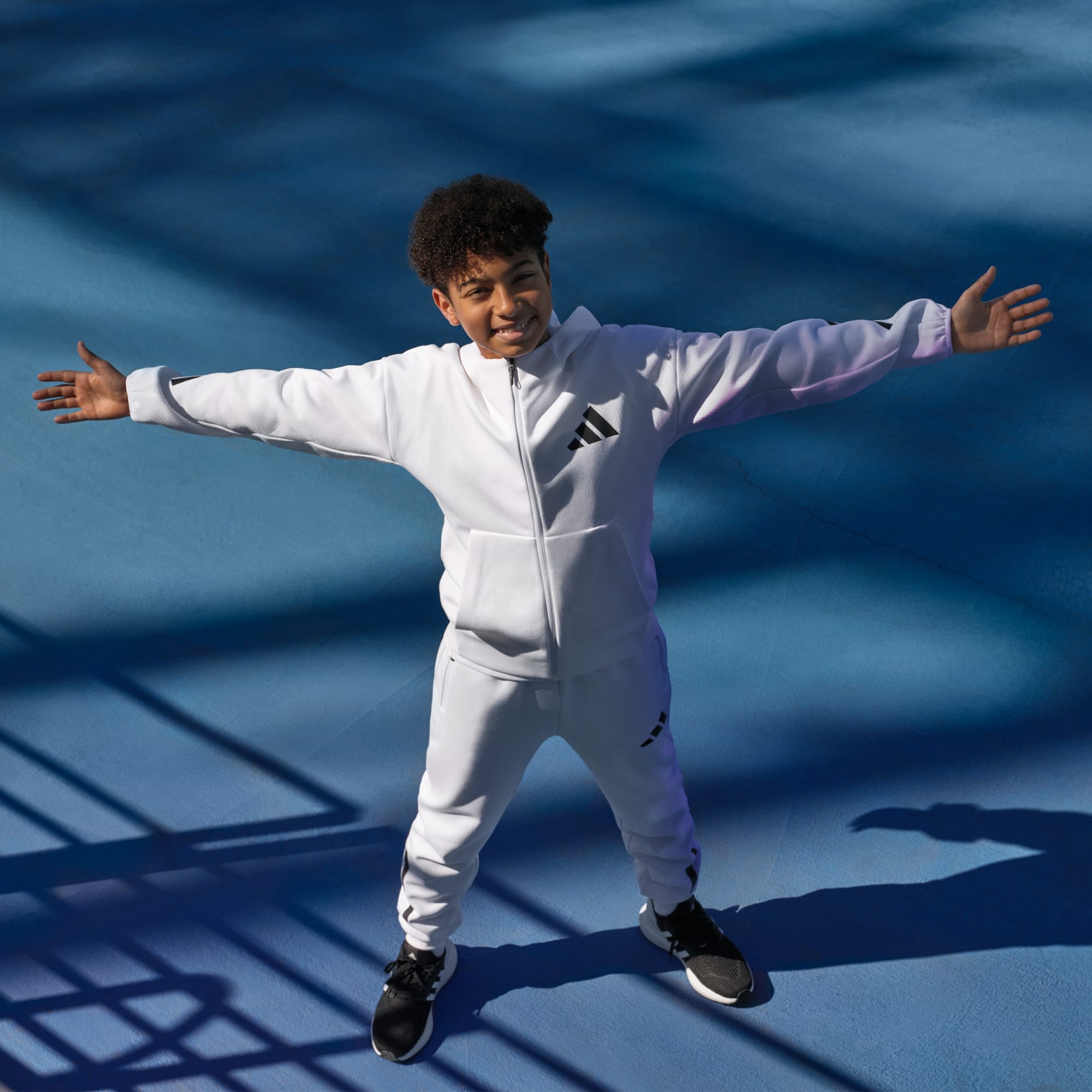 Pantalon jambes fusel&eacute;es adidas Z.N.E.