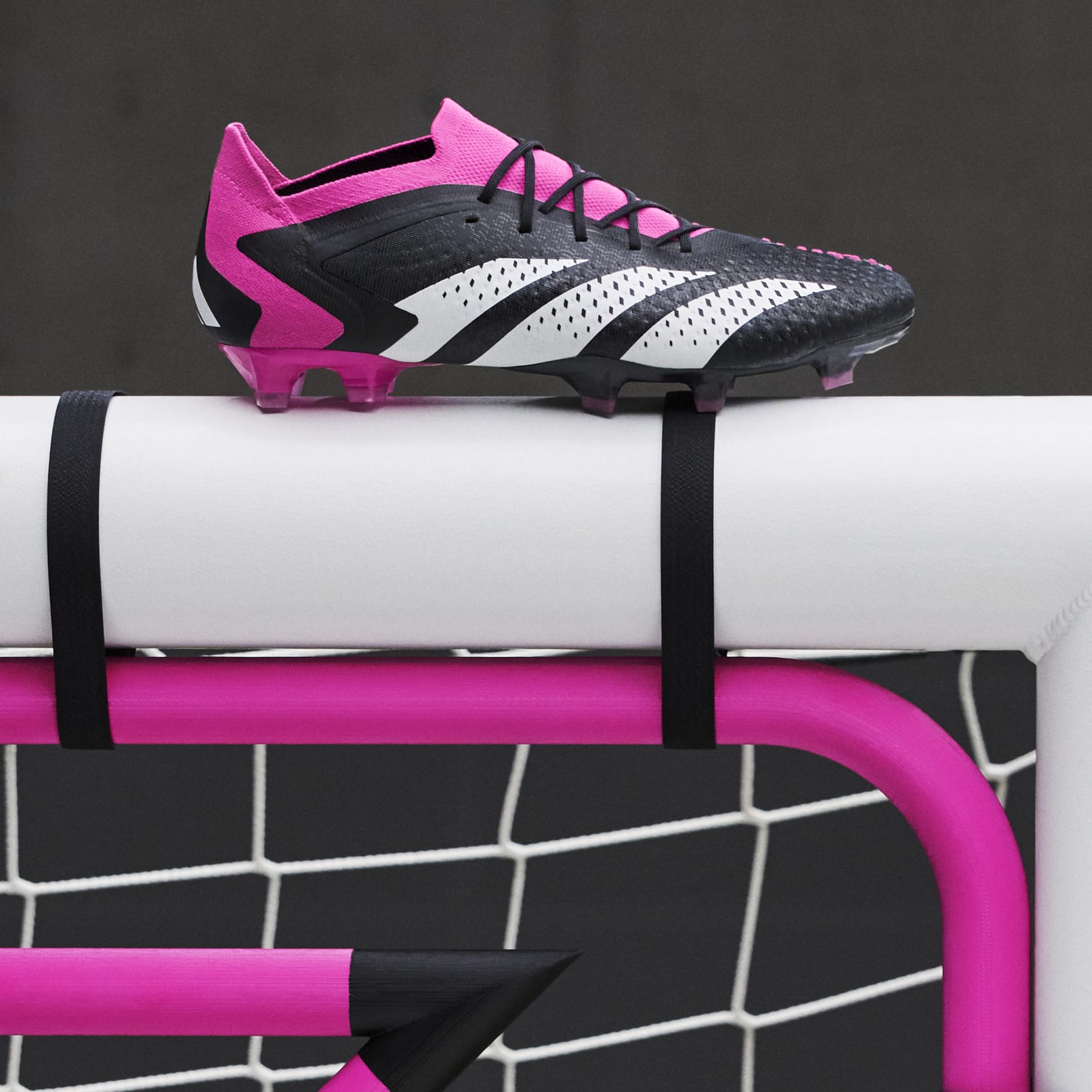 Predator Accuracy.1 Low Firm Ground Boots