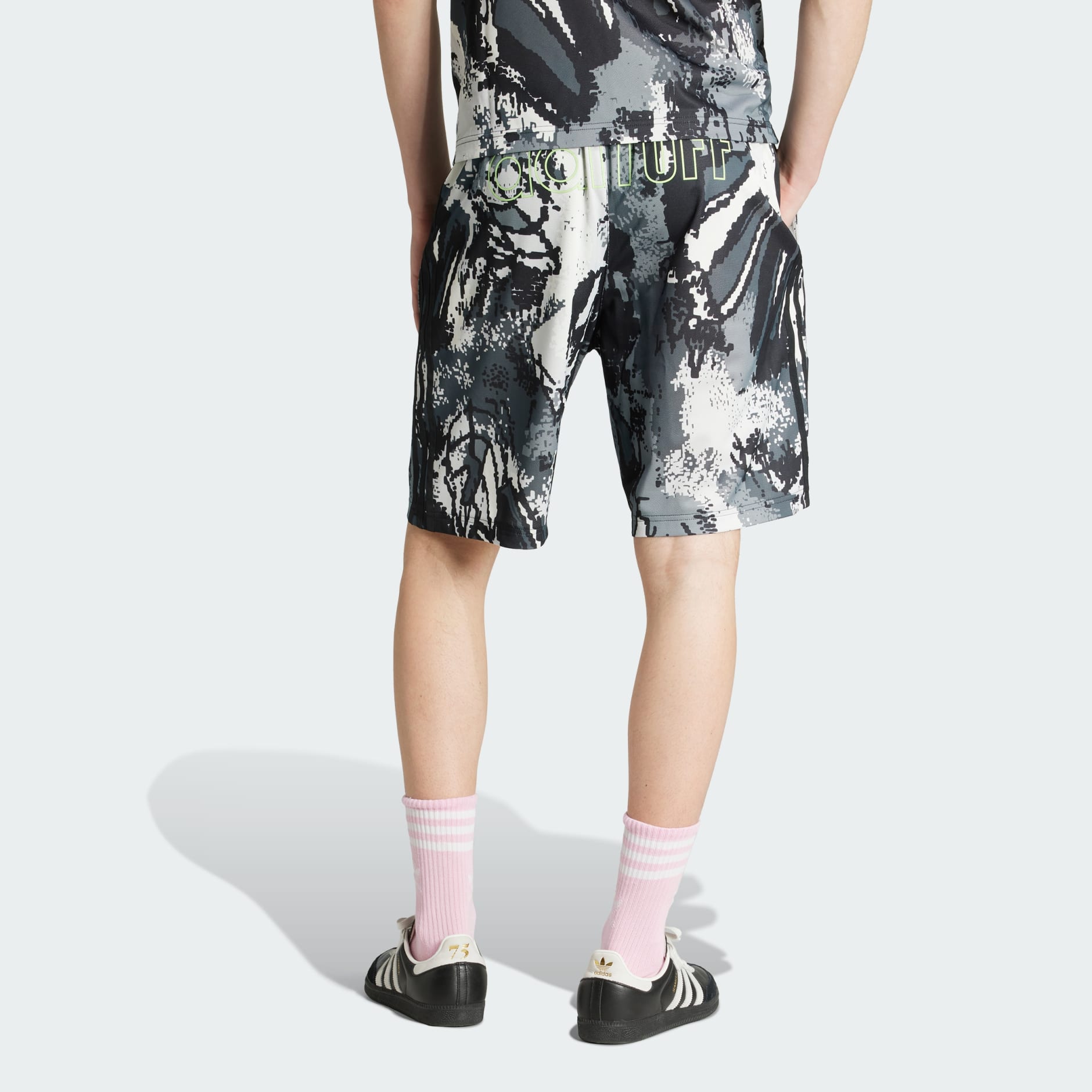 Archive AOP Short 9-inch Inseam