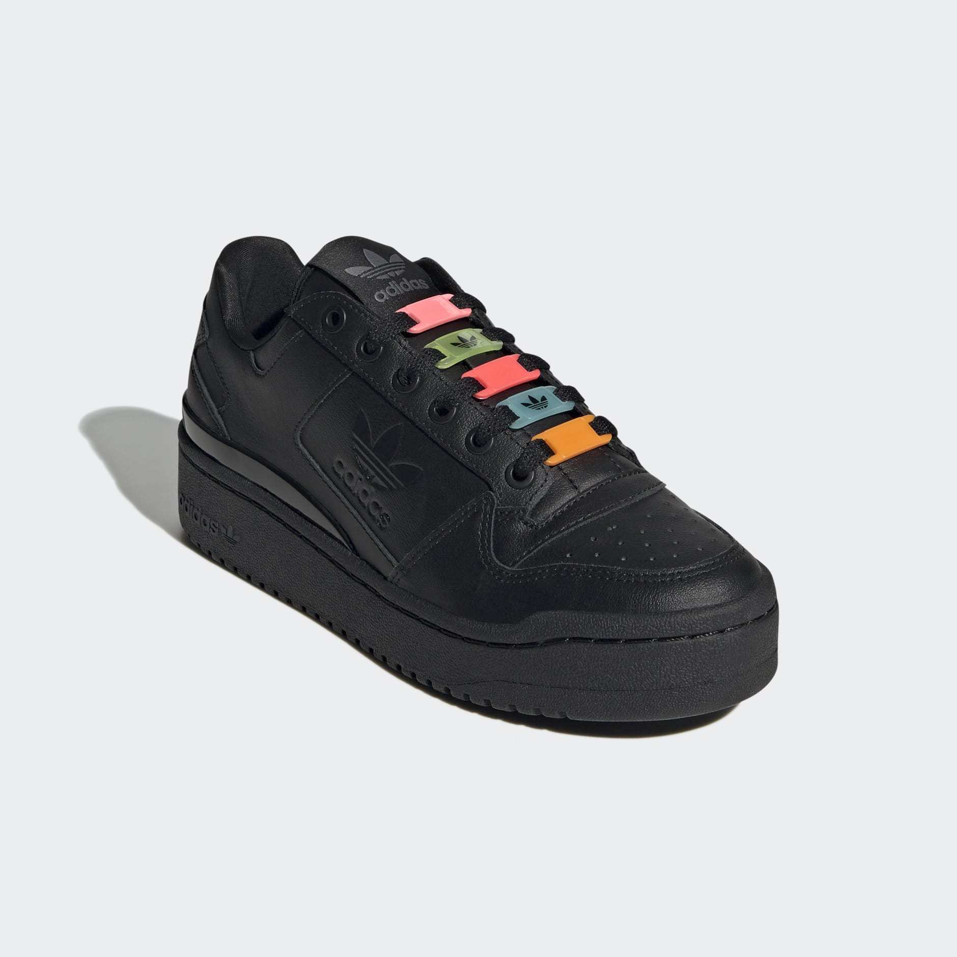 Forum Bold Shoes