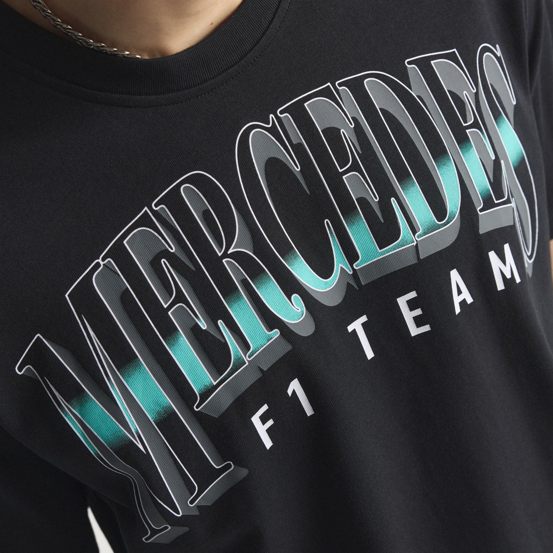 MERCEDES - AMG PETRONAS FORMULA ONE TEAM LAS VEGAS GRAPHIC TEE MEN
