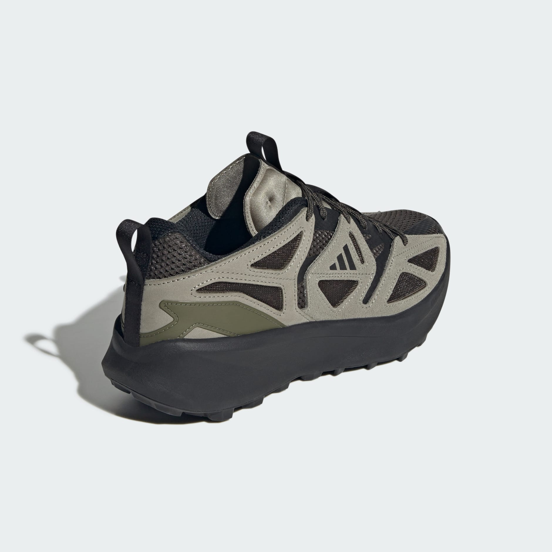 حذاء Kantai Trail