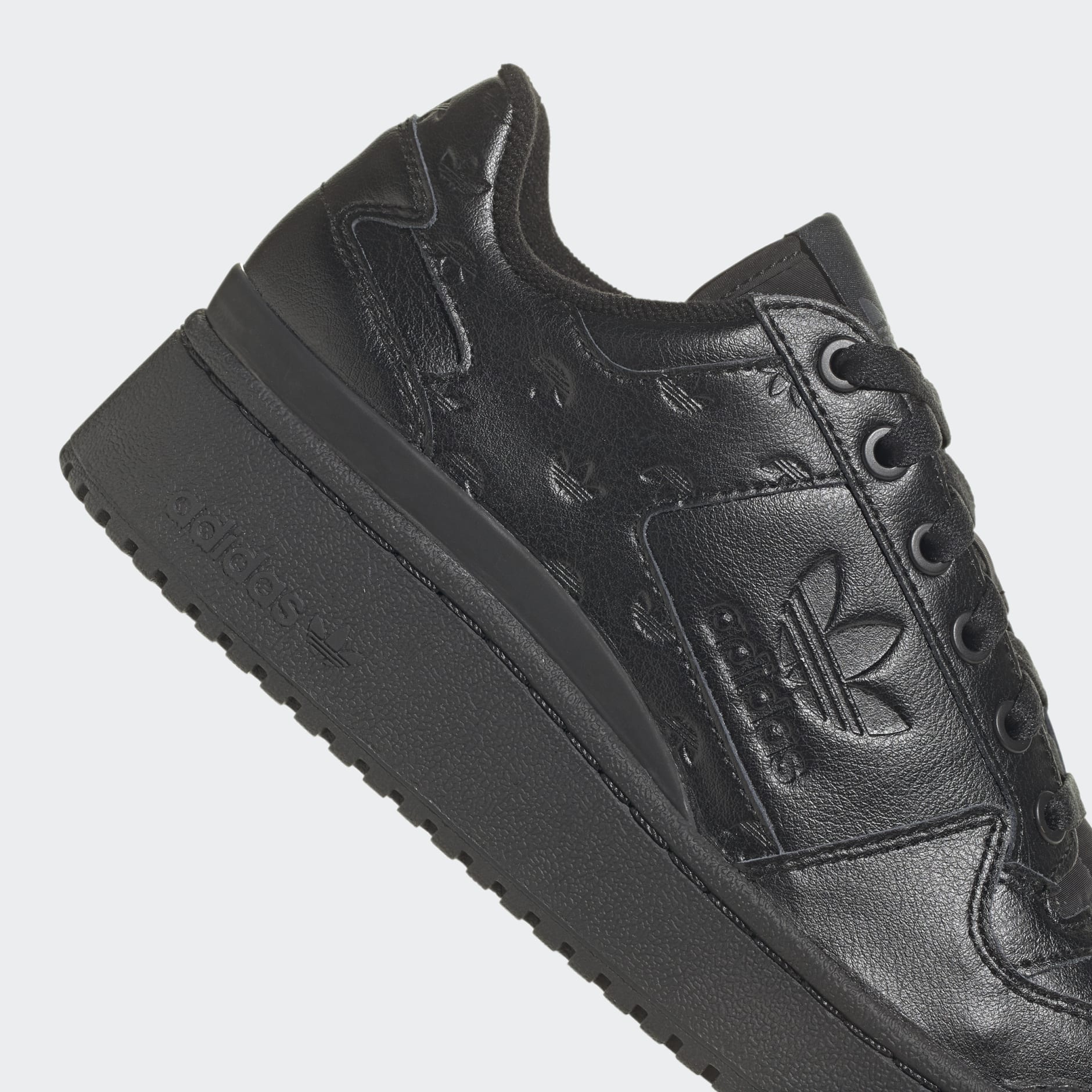 Forum Bold Shoes