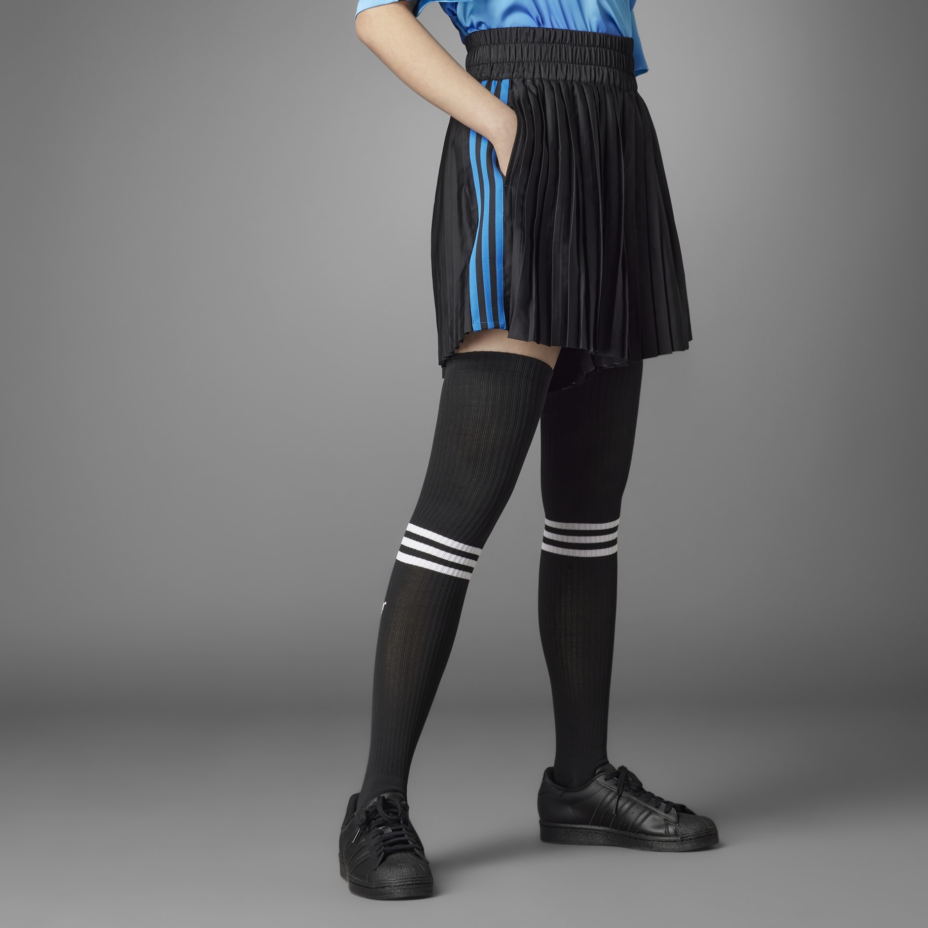 شورت Blue Version Pleated