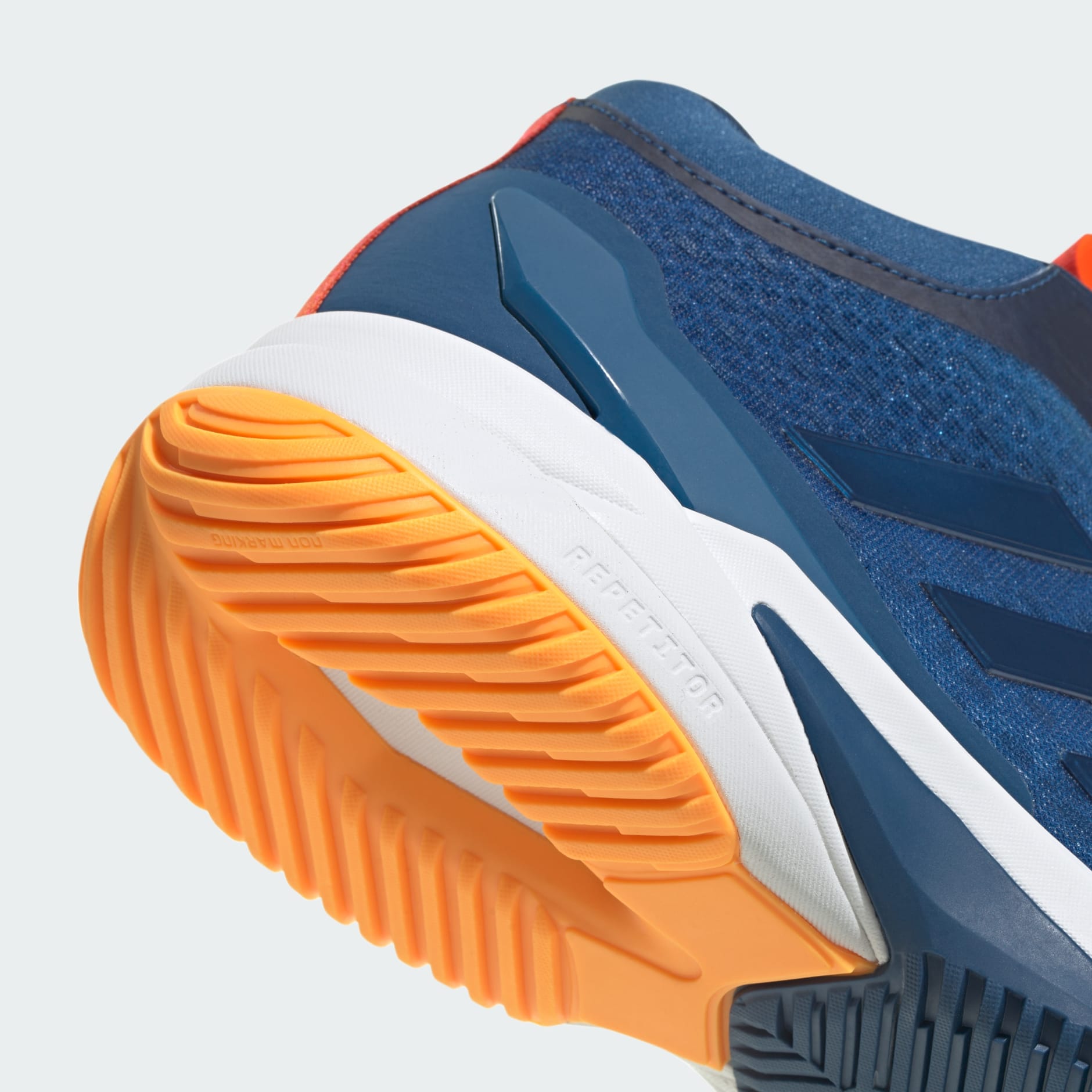 Dvoranske tenisice Crazyflight 6 Mid