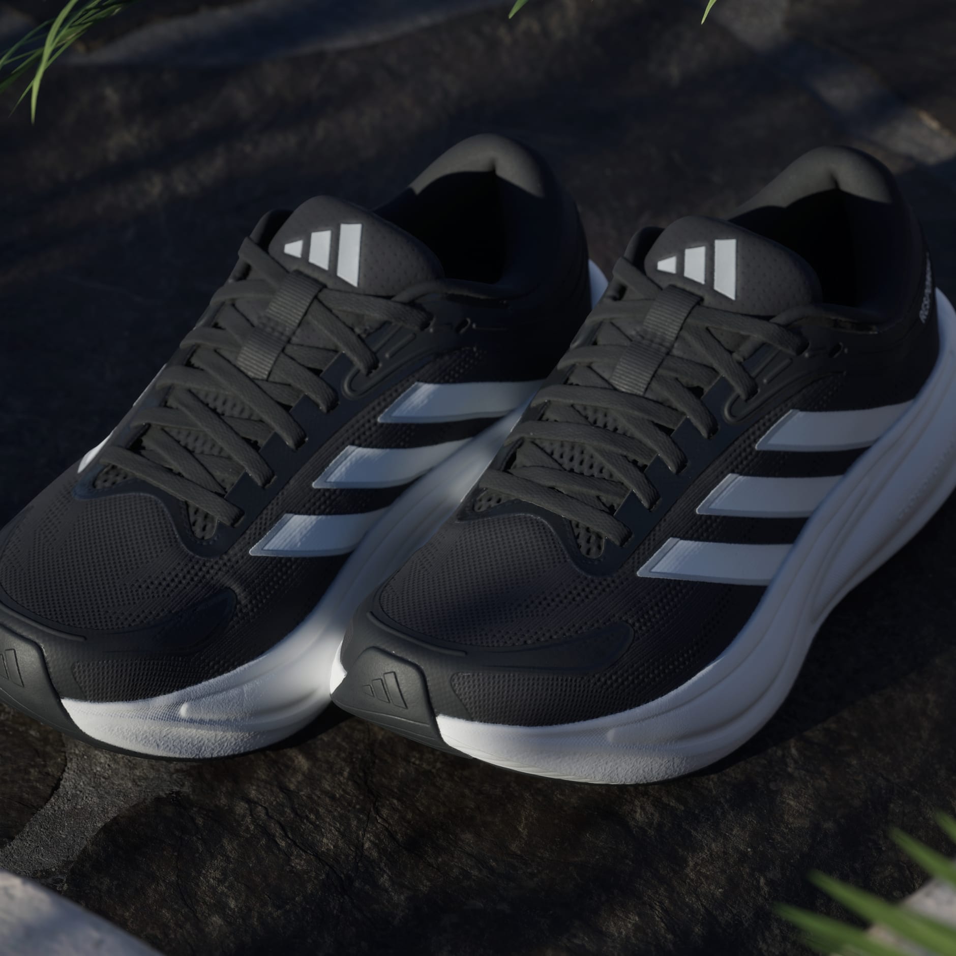 RESPONSE 2 RUNNING SHOES