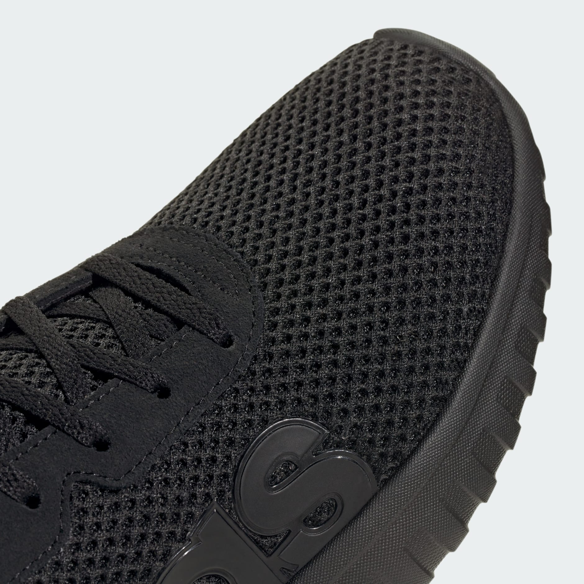 حذاء Kaptir Base