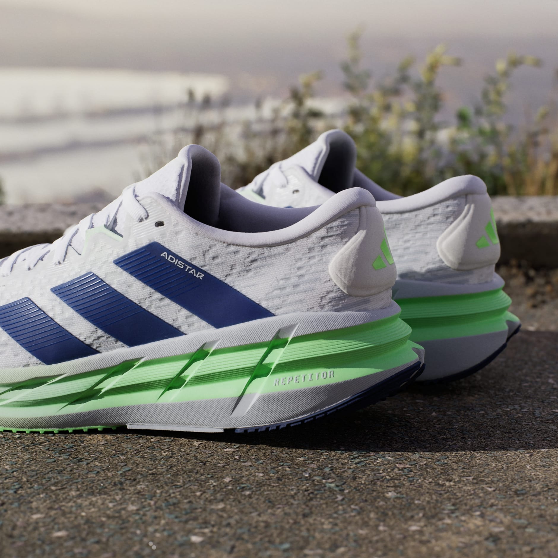 ADISTAR 4 RUNNING SHOES