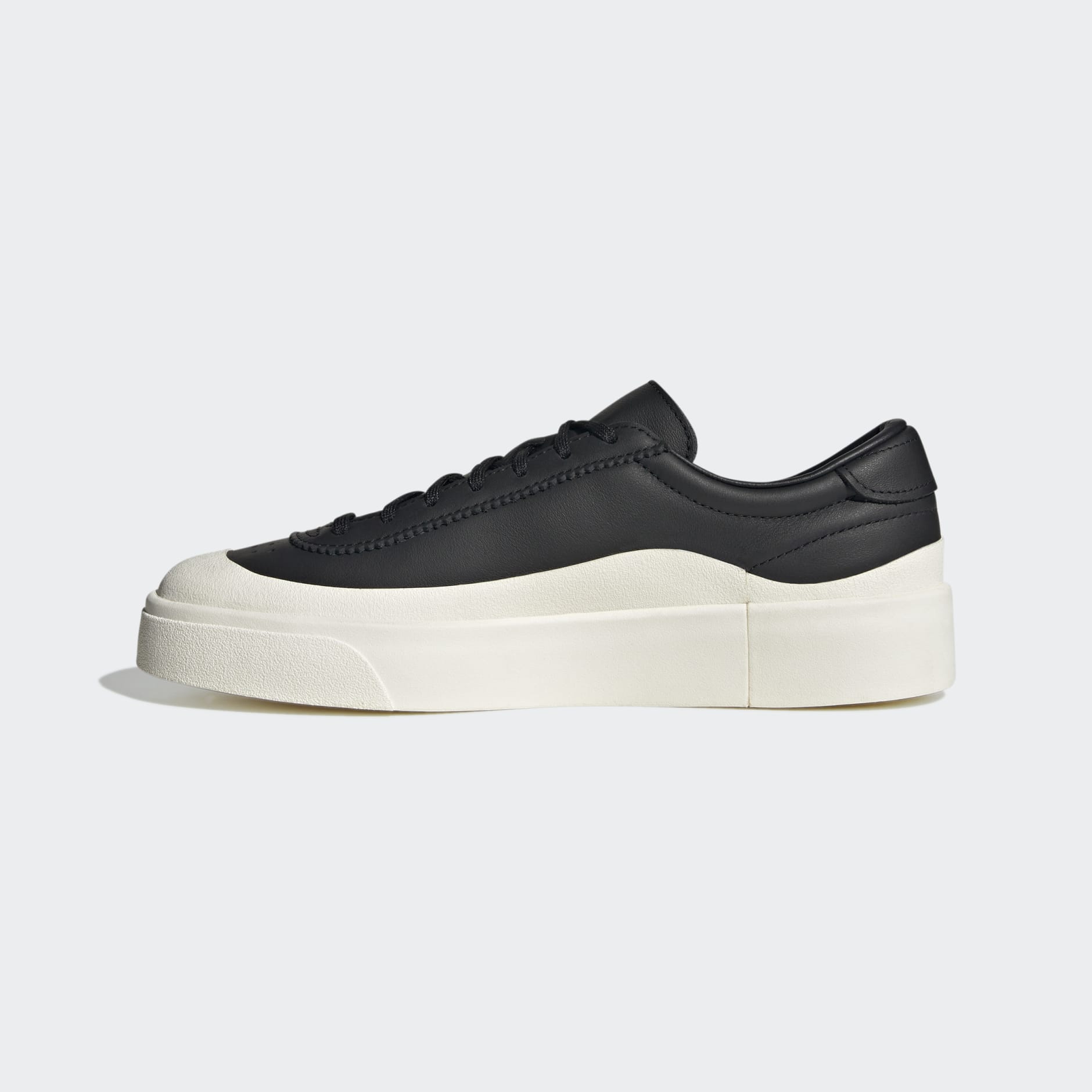 Nucombe Shoes