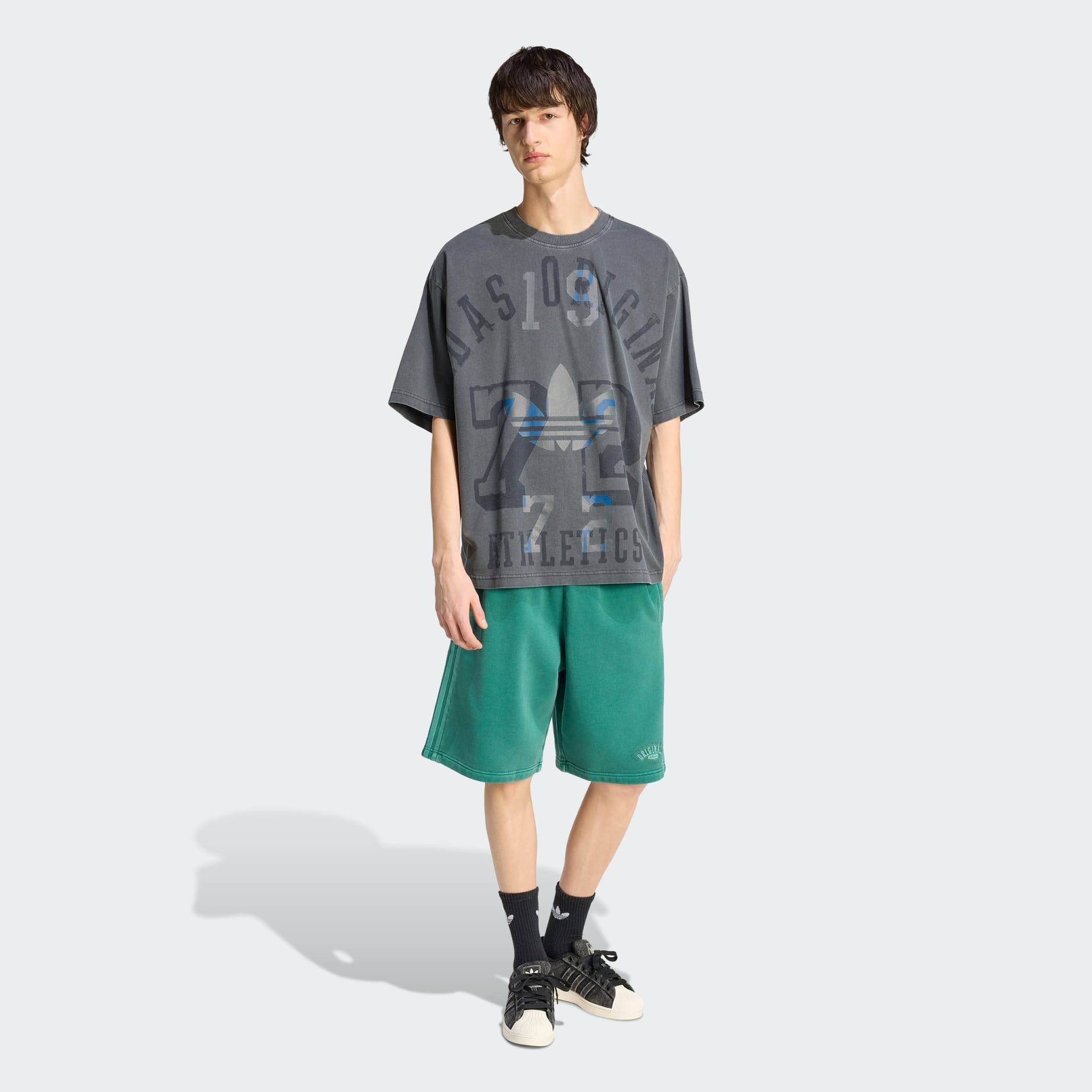 ADIDAS ORIGINALS - WASHED GRAPHICS PREMIUM T-SHIRT