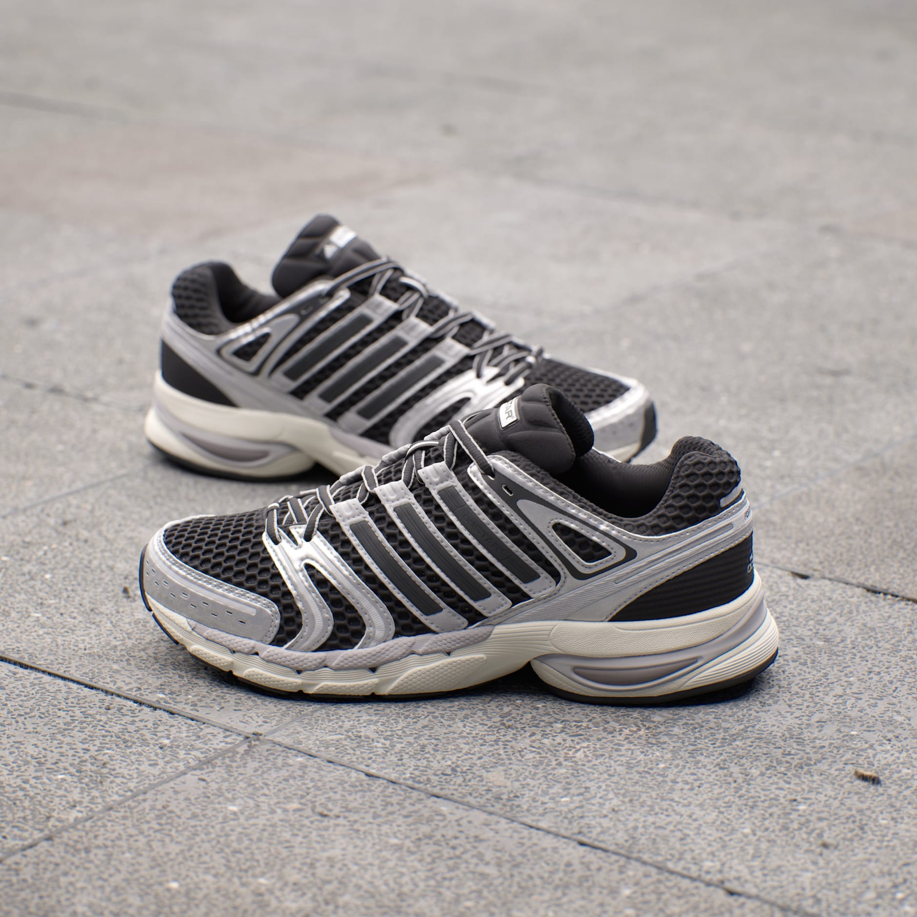 ADISTAR CONTROL 5 SHOES