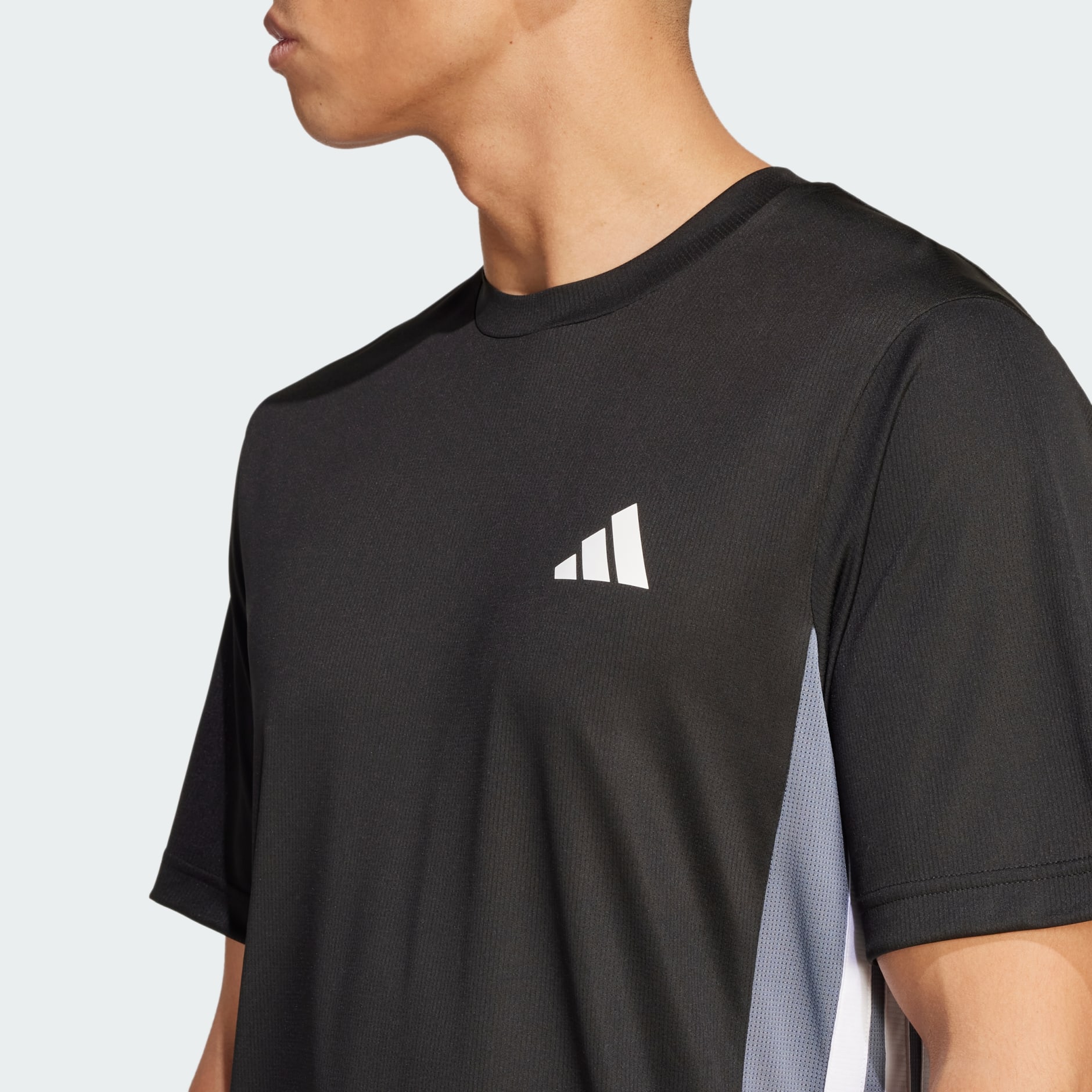 Train Essentials Seasonal Colorblock Tee
