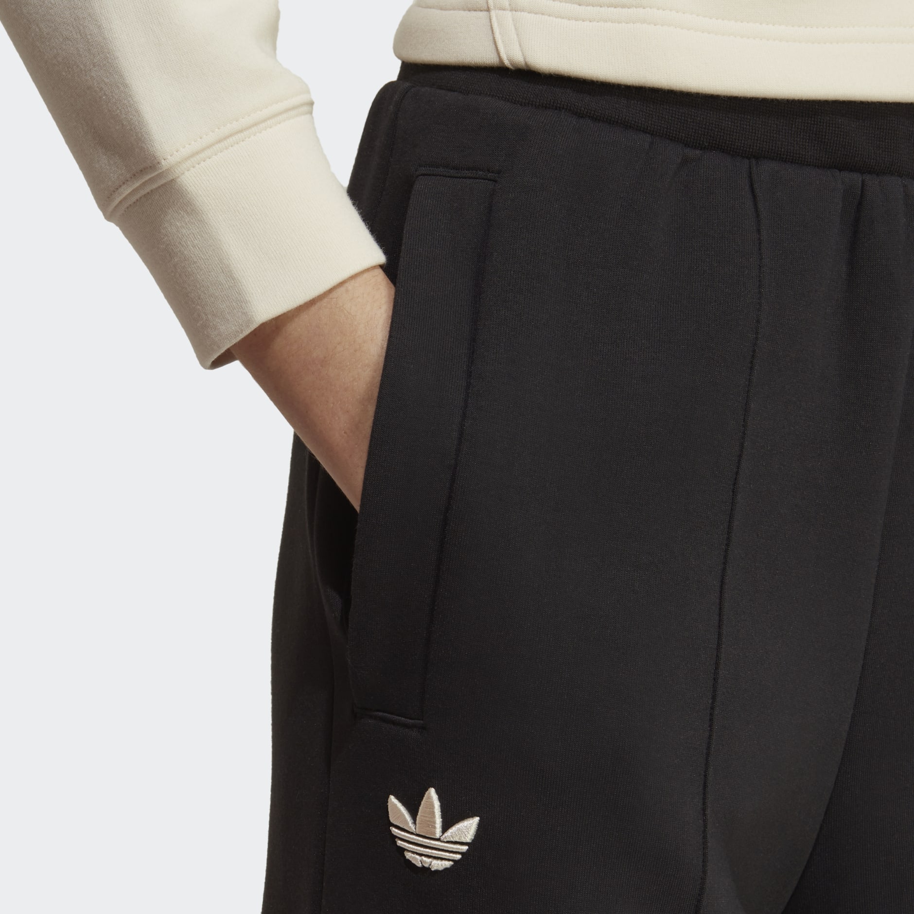 Clothing Adicolor Neuclassics Track Pants Black adidas Israel