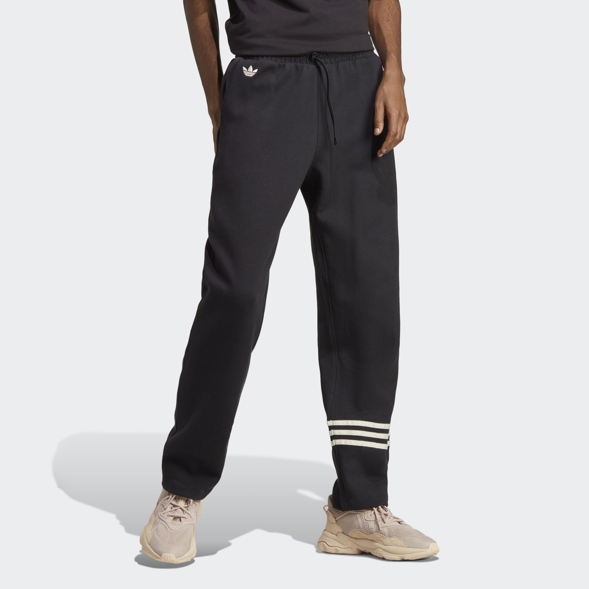 Adicolor Neuclassics Track Pants