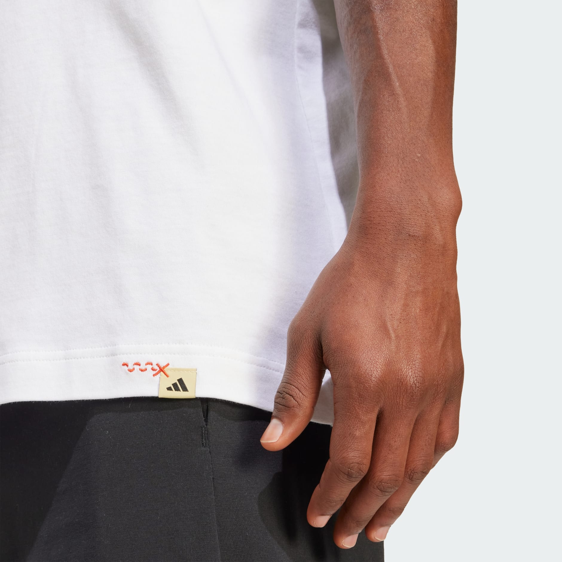 Clothing - Doodle Hunt Skate Graphic Tee - White | adidas Oman