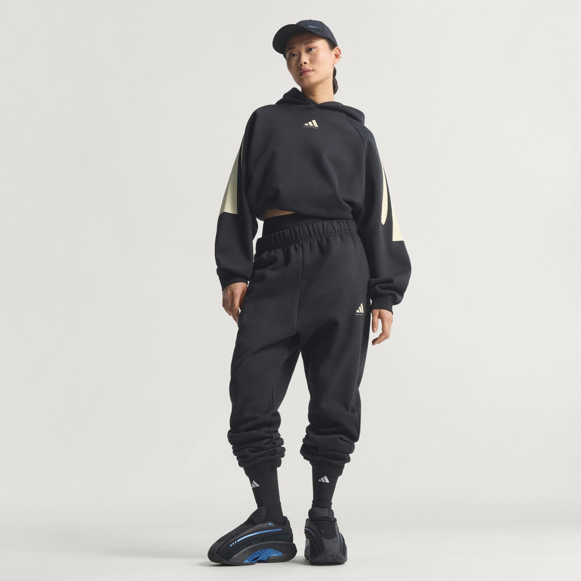 adidas 籃球三間絨毛有帽衫 (中性)