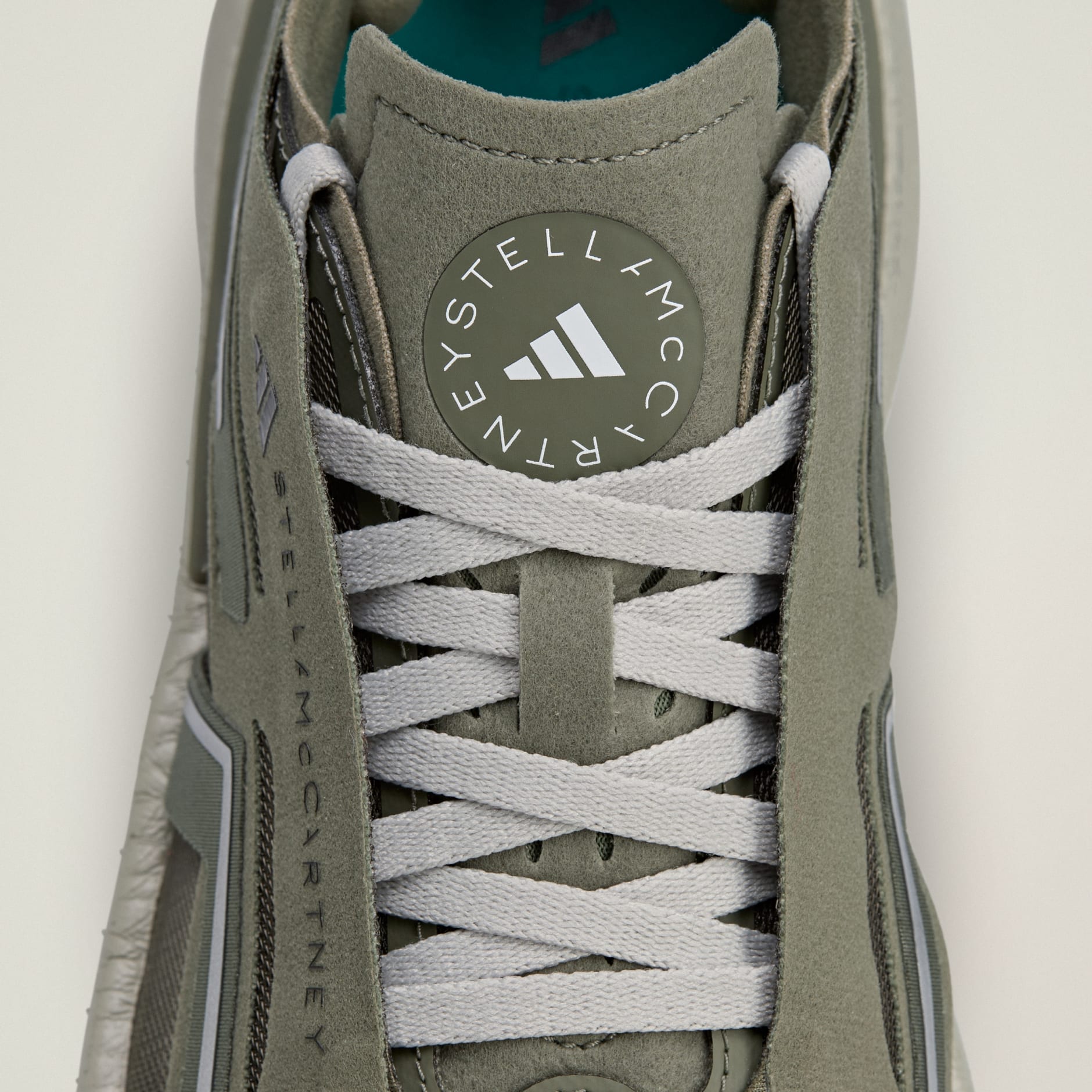 Pantofi adidas by Stella McCartney Ultraboost 5